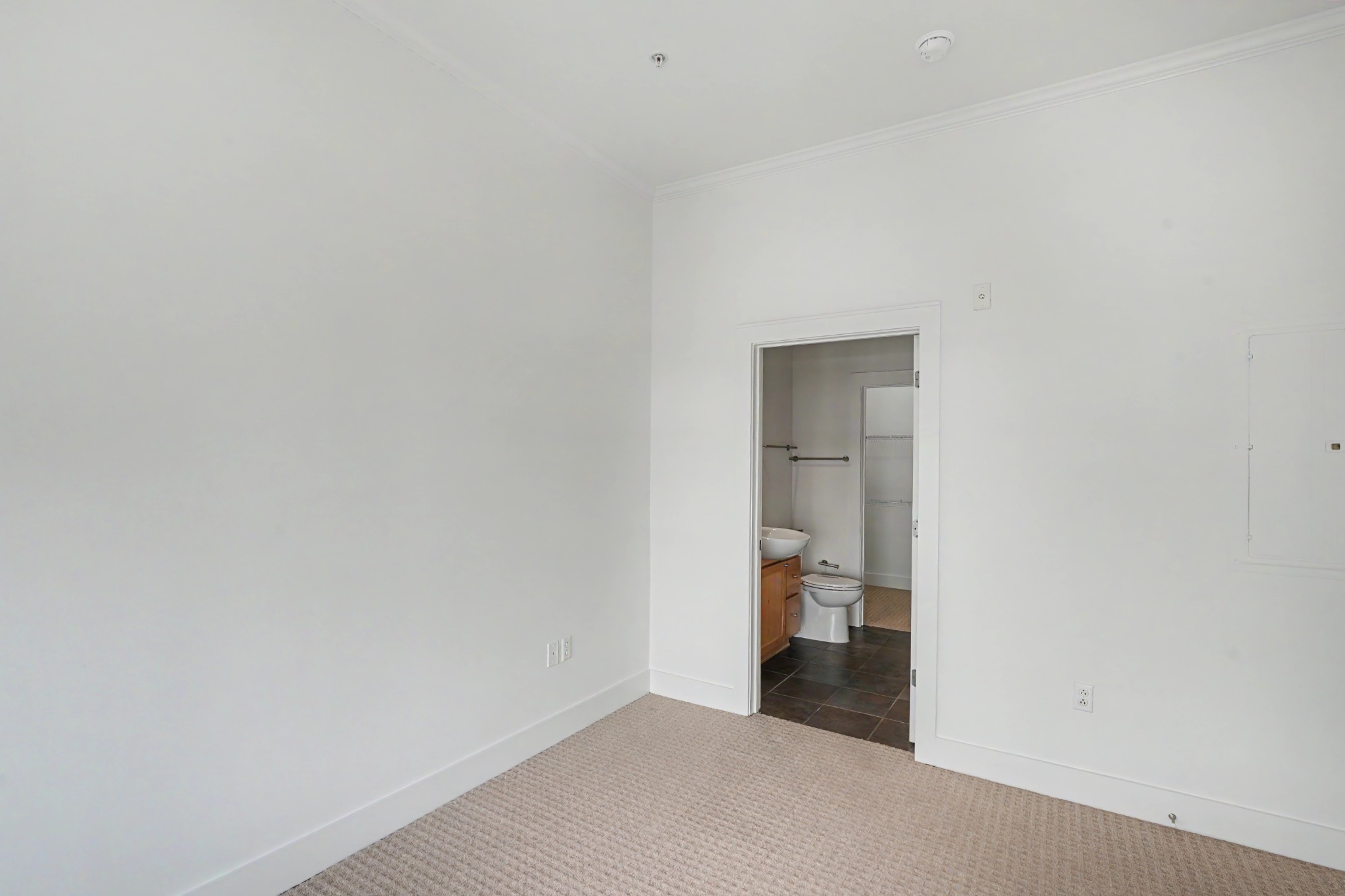 129 Walnut St Property Photo 20
