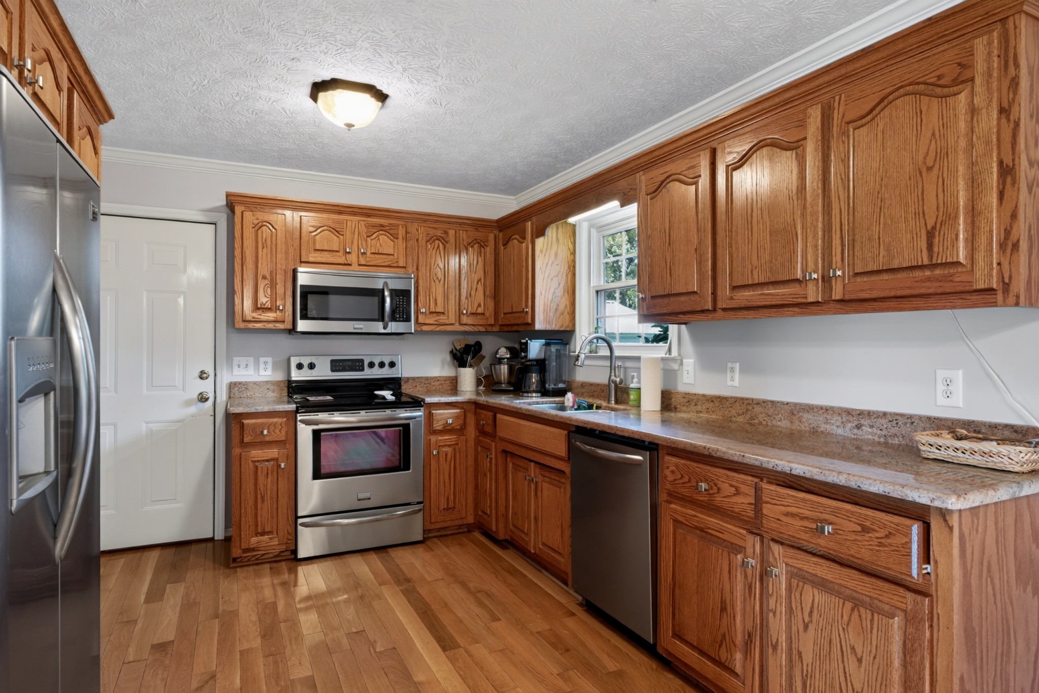 257 Evergreen Cir Property Photo 14
