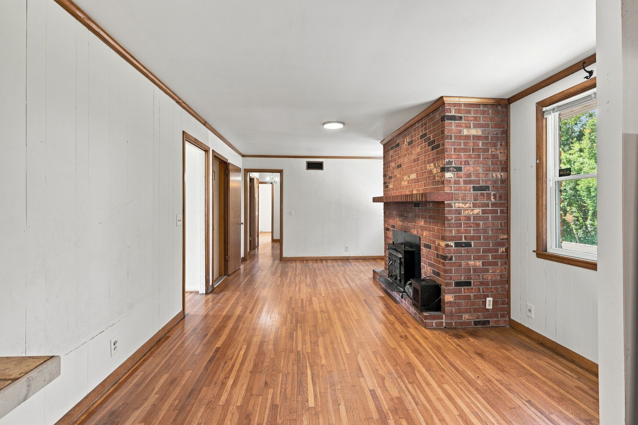 8219 Luree Ln Property Photo 11