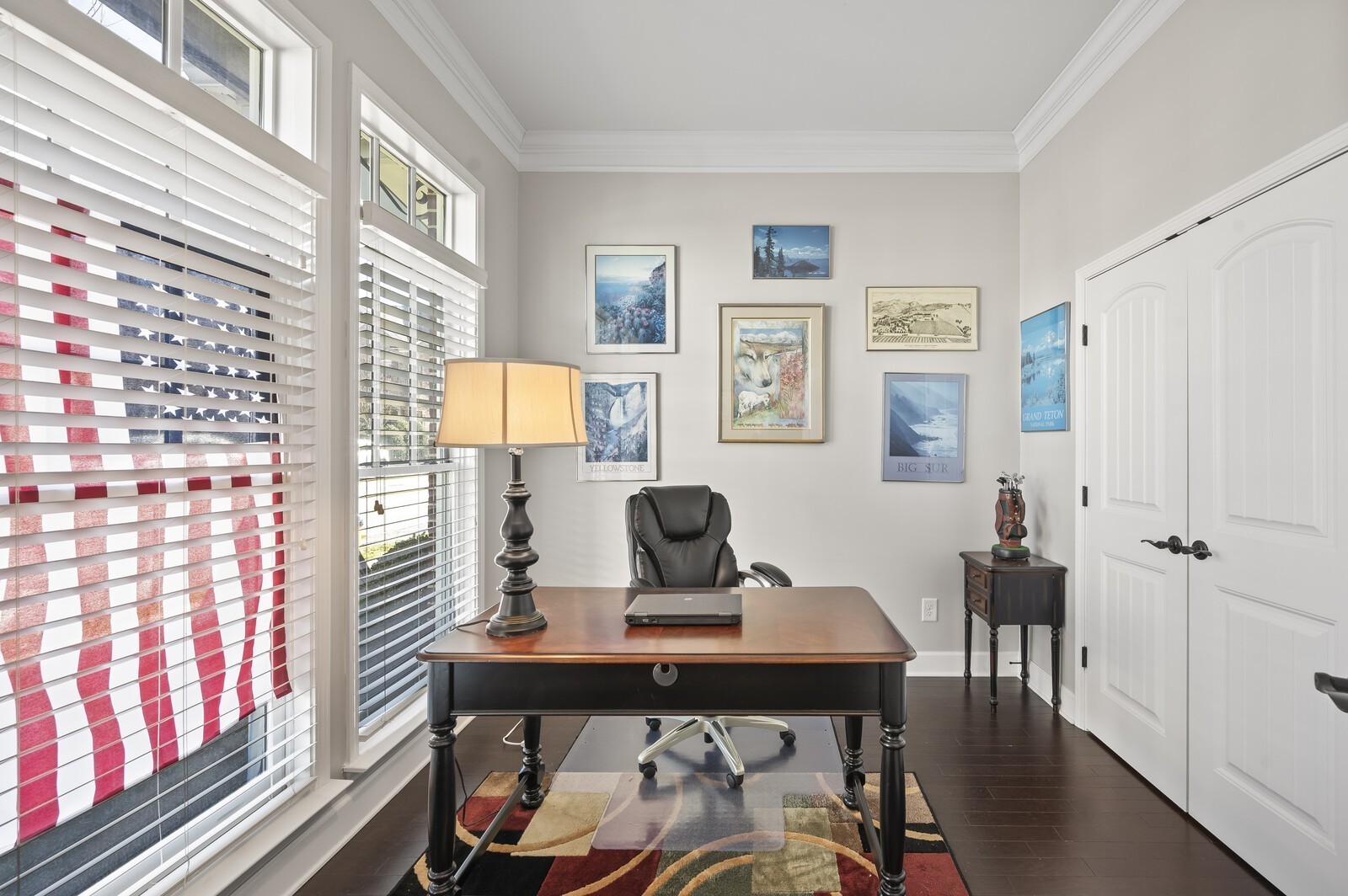 1037 Westhaven Blvd Property Photo 4