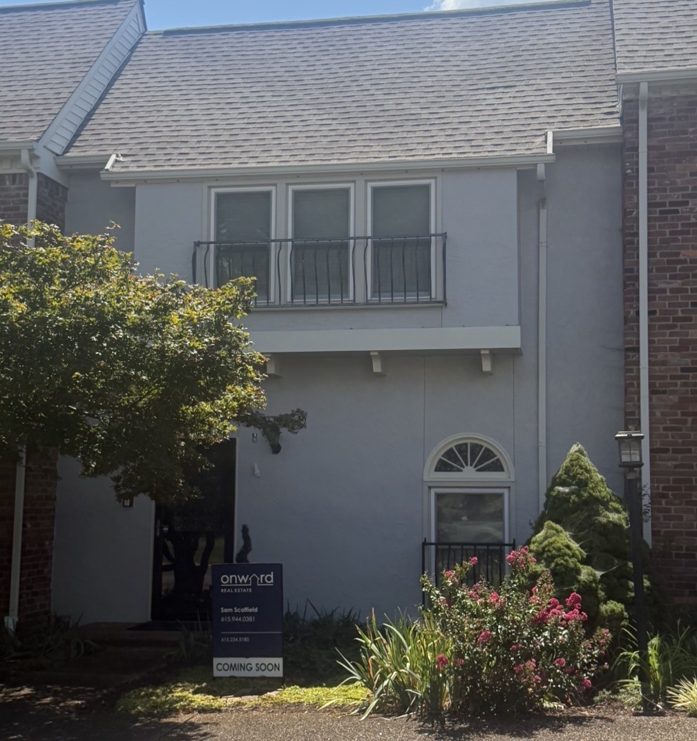 104 Foxborough Sq, W Property Photo 1