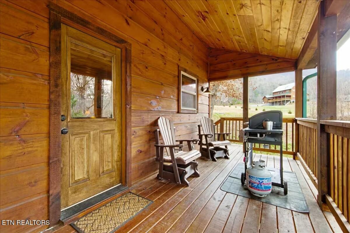 3213 Samuel Wear Drive Property Photo 40