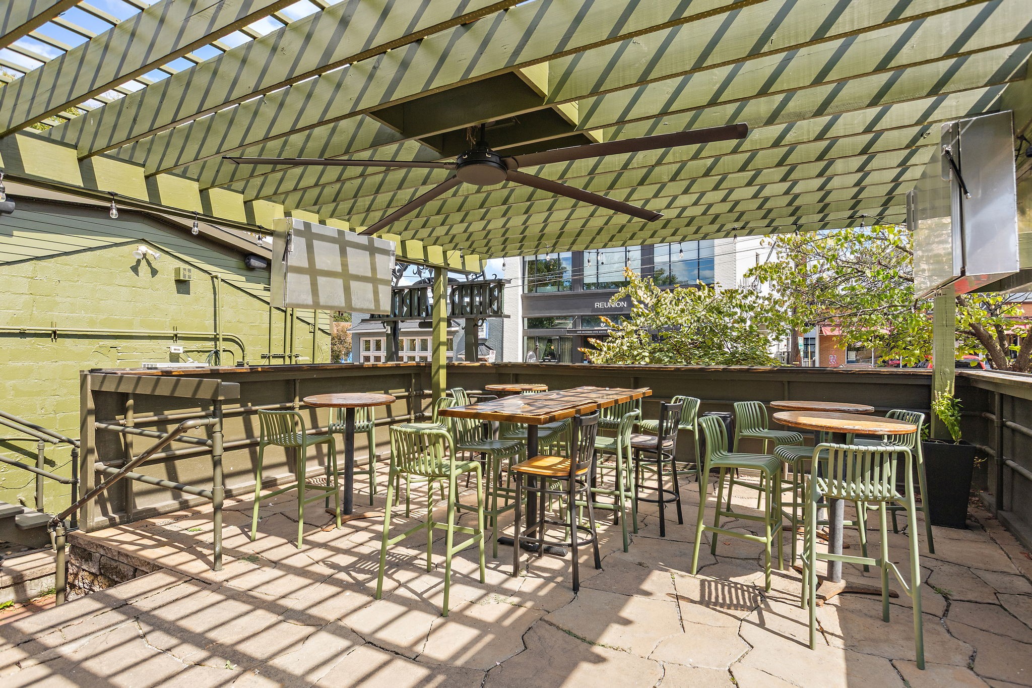 1024 Woodland St Property Photo 28