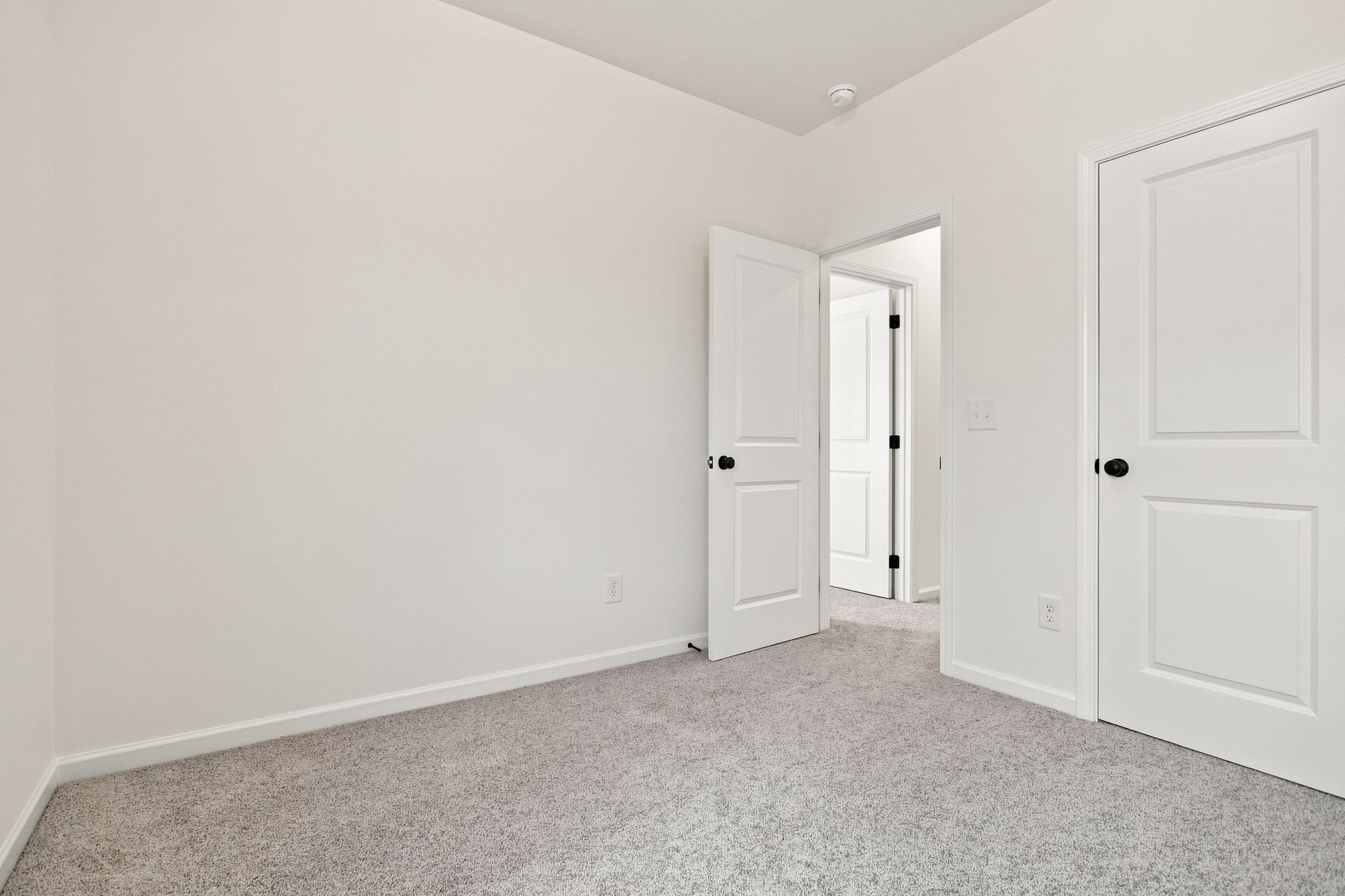 621 Nightengale Ridge Dr Property Photo 28