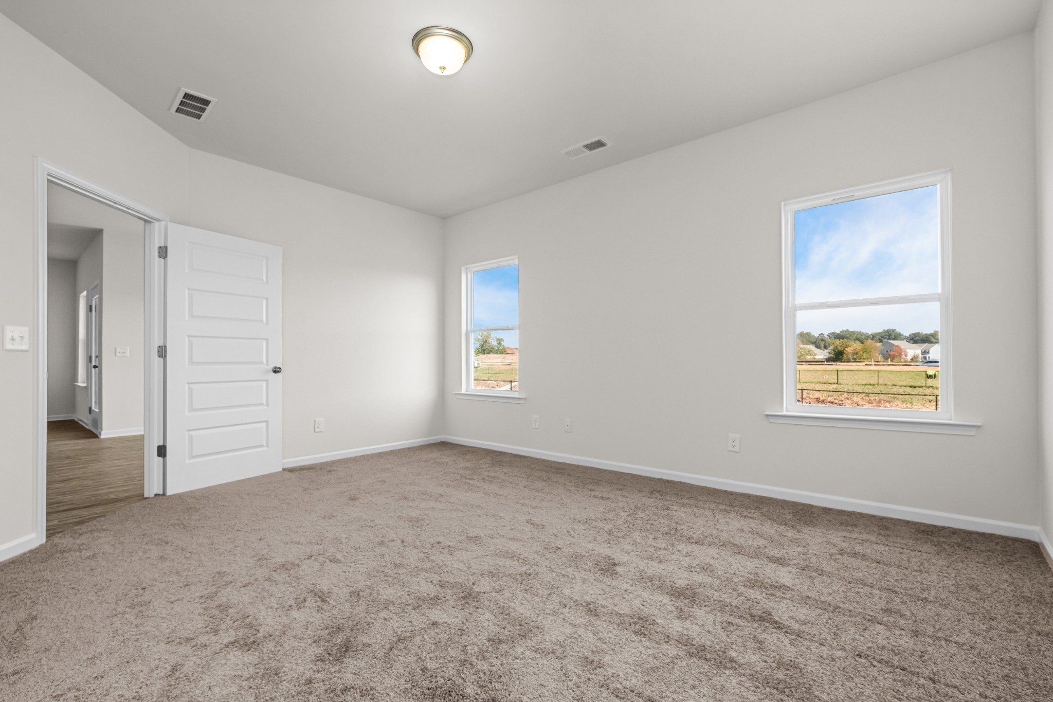 214 Trenton Trail Property Photo 22
