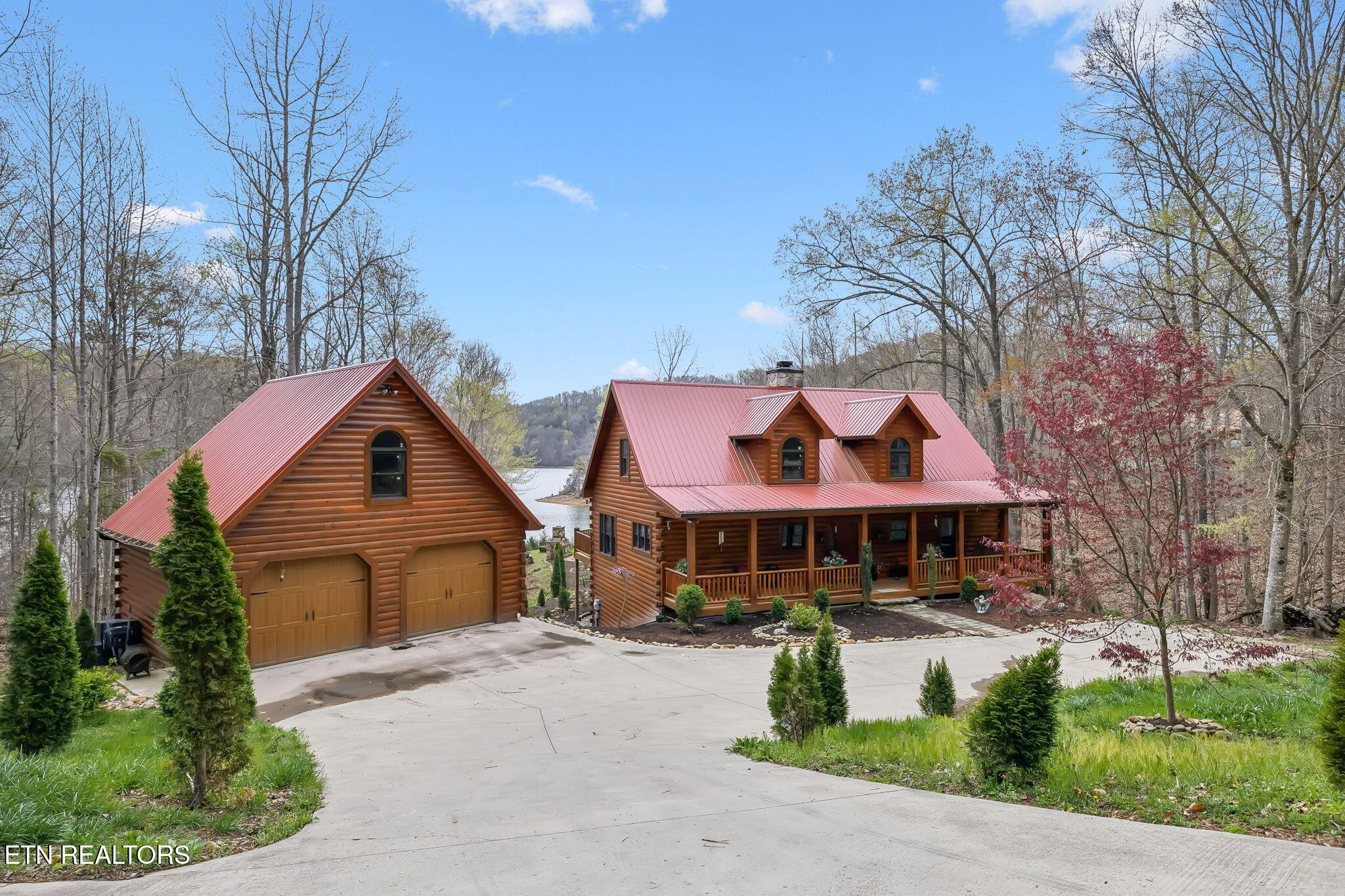 514 Bluff View Rd