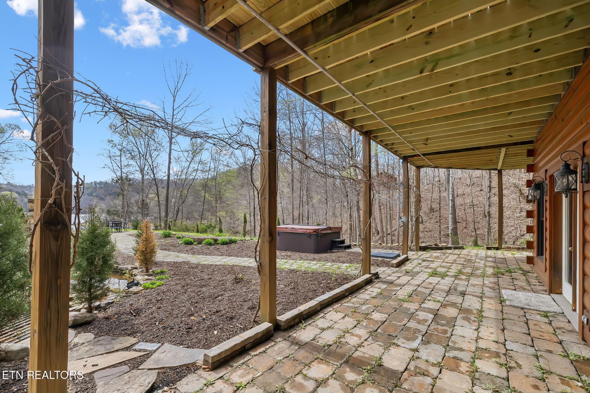 514 Bluff View Rd Property Photo 43