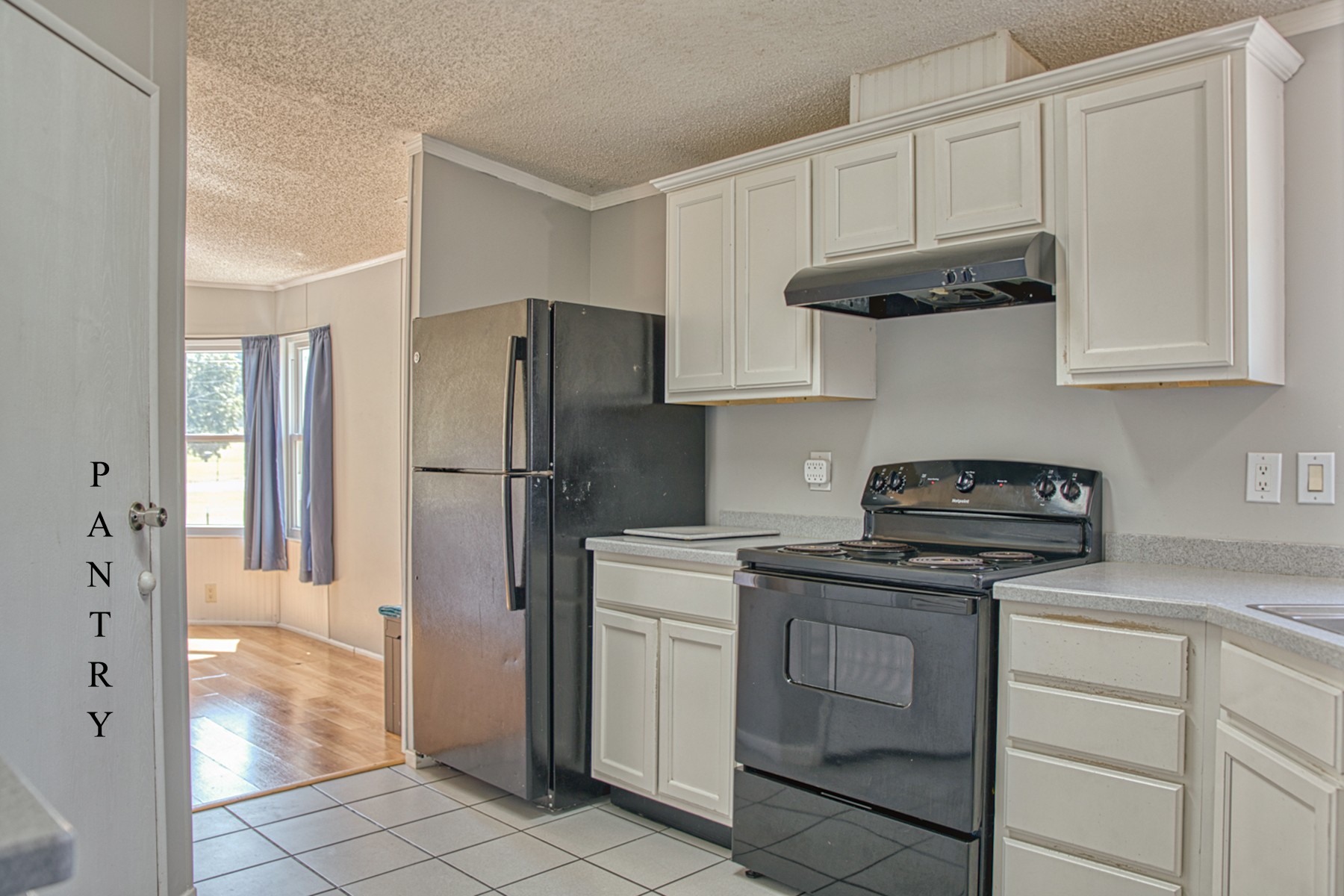 856 Corinth Rd Property Photo 4