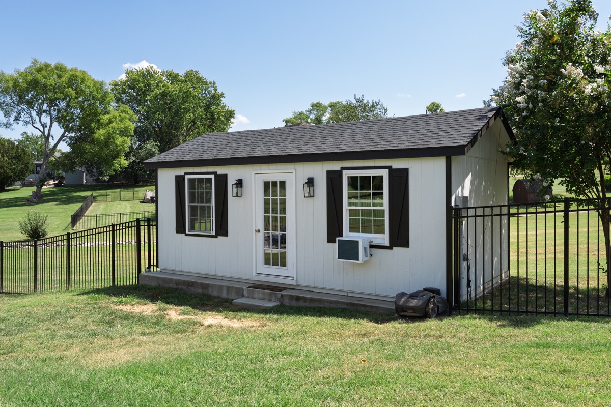 1317 Dickerson Bay Dr Property Photo 56