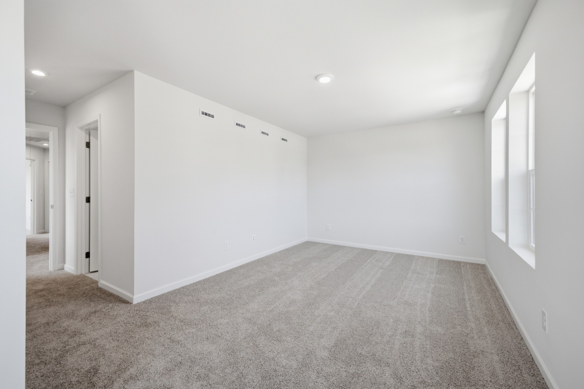 5035 Dayflower Drive Property Photo 18