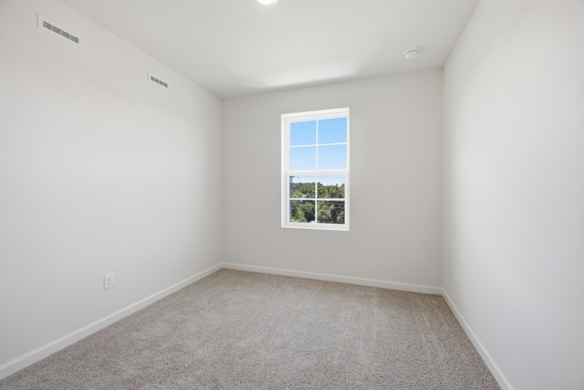 5035 Dayflower Drive Property Photo 22
