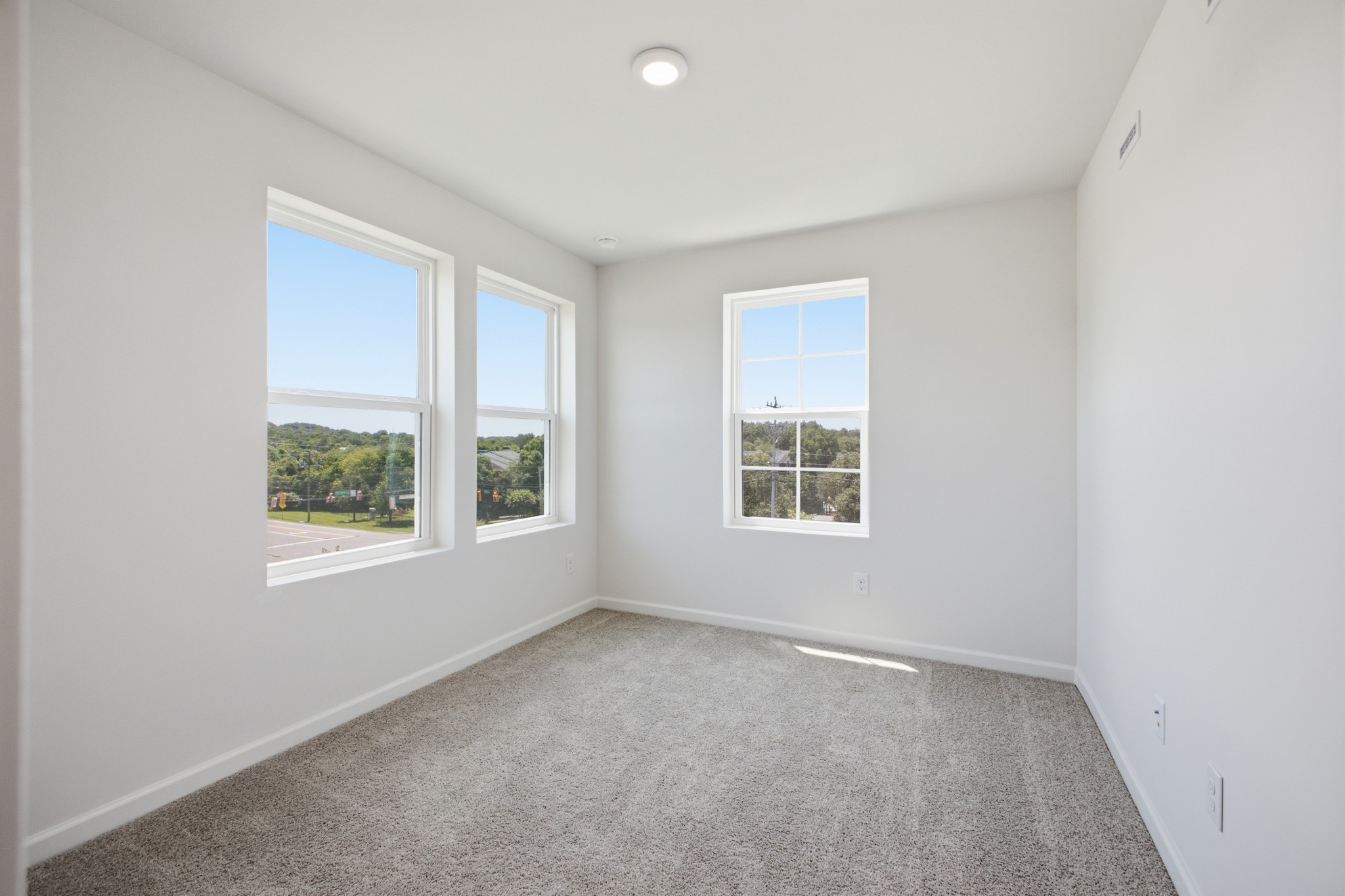 5035 Dayflower Drive Property Photo 26