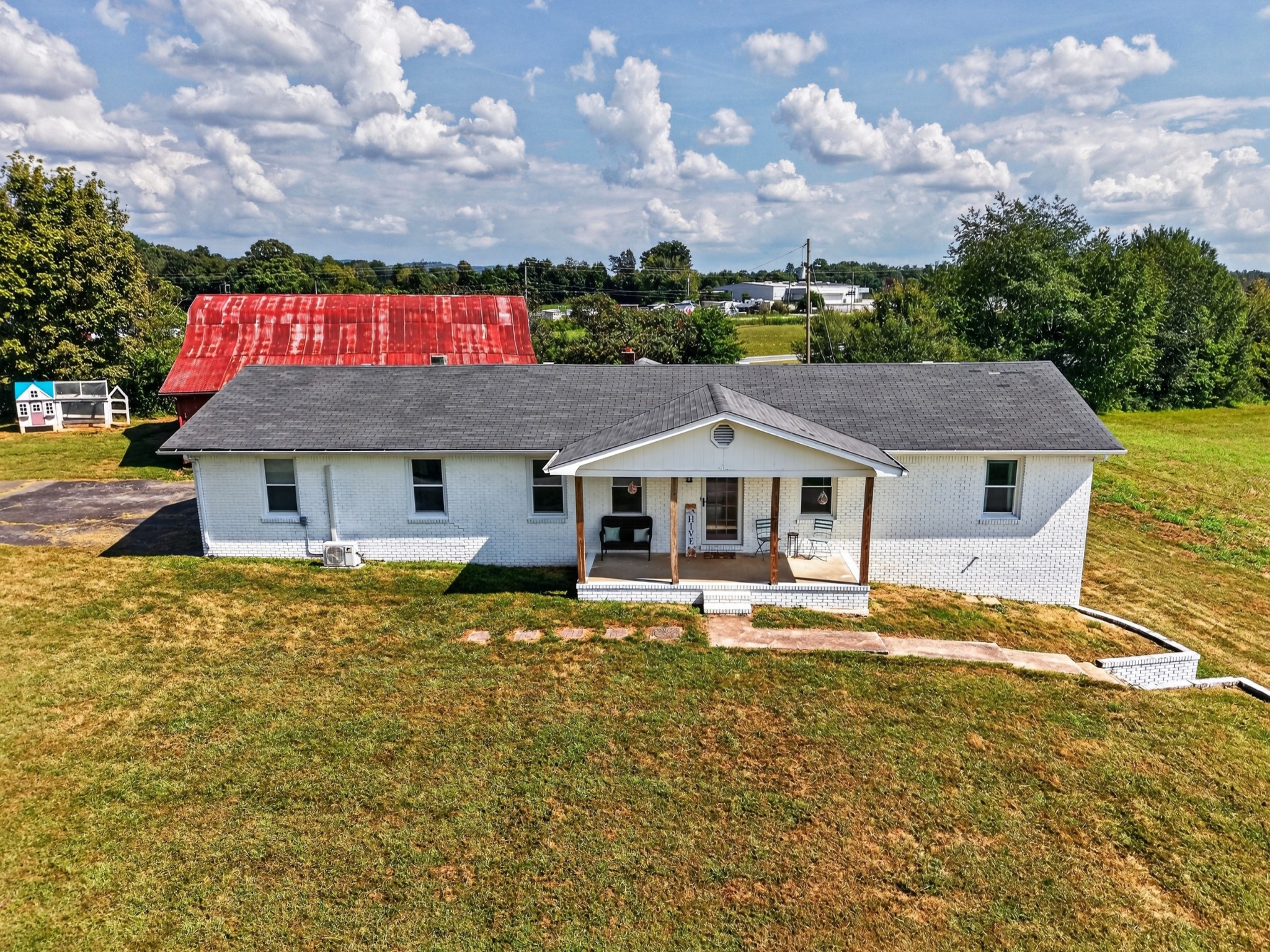 468 Leon Luke Rd Property Photo 1