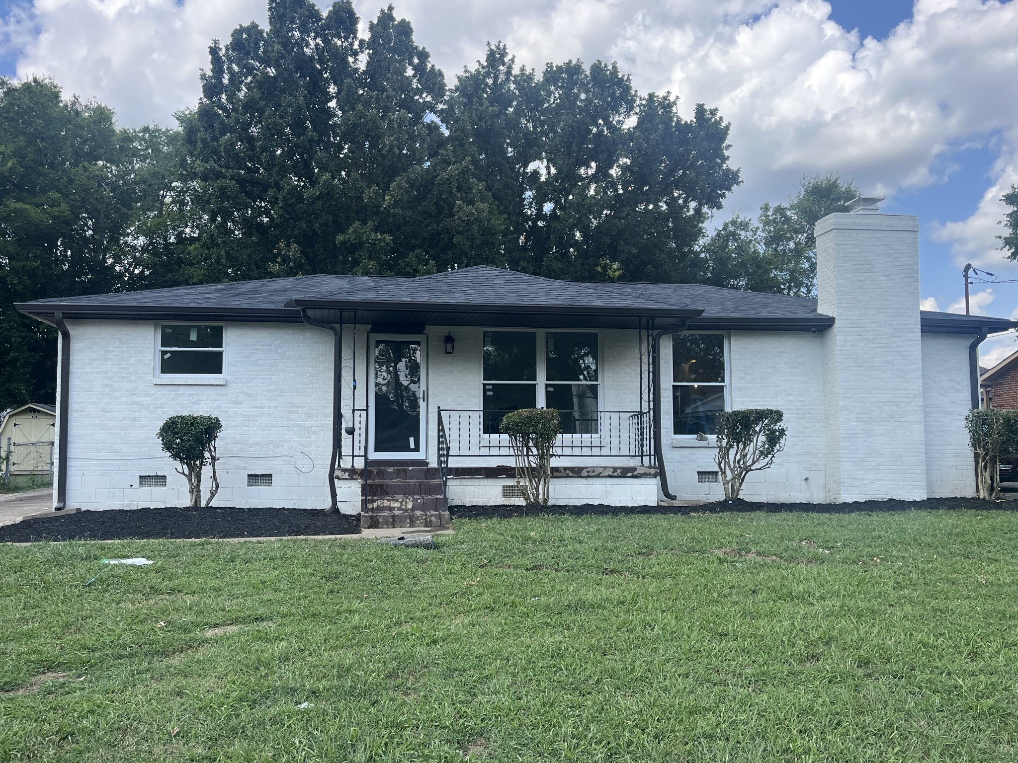 3865 Augusta Dr Property Photo 1