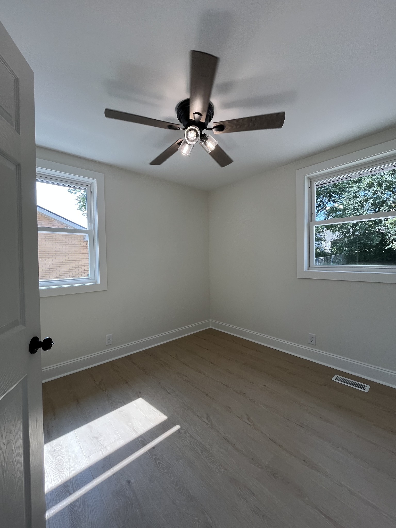 3865 Augusta Dr Property Photo 25