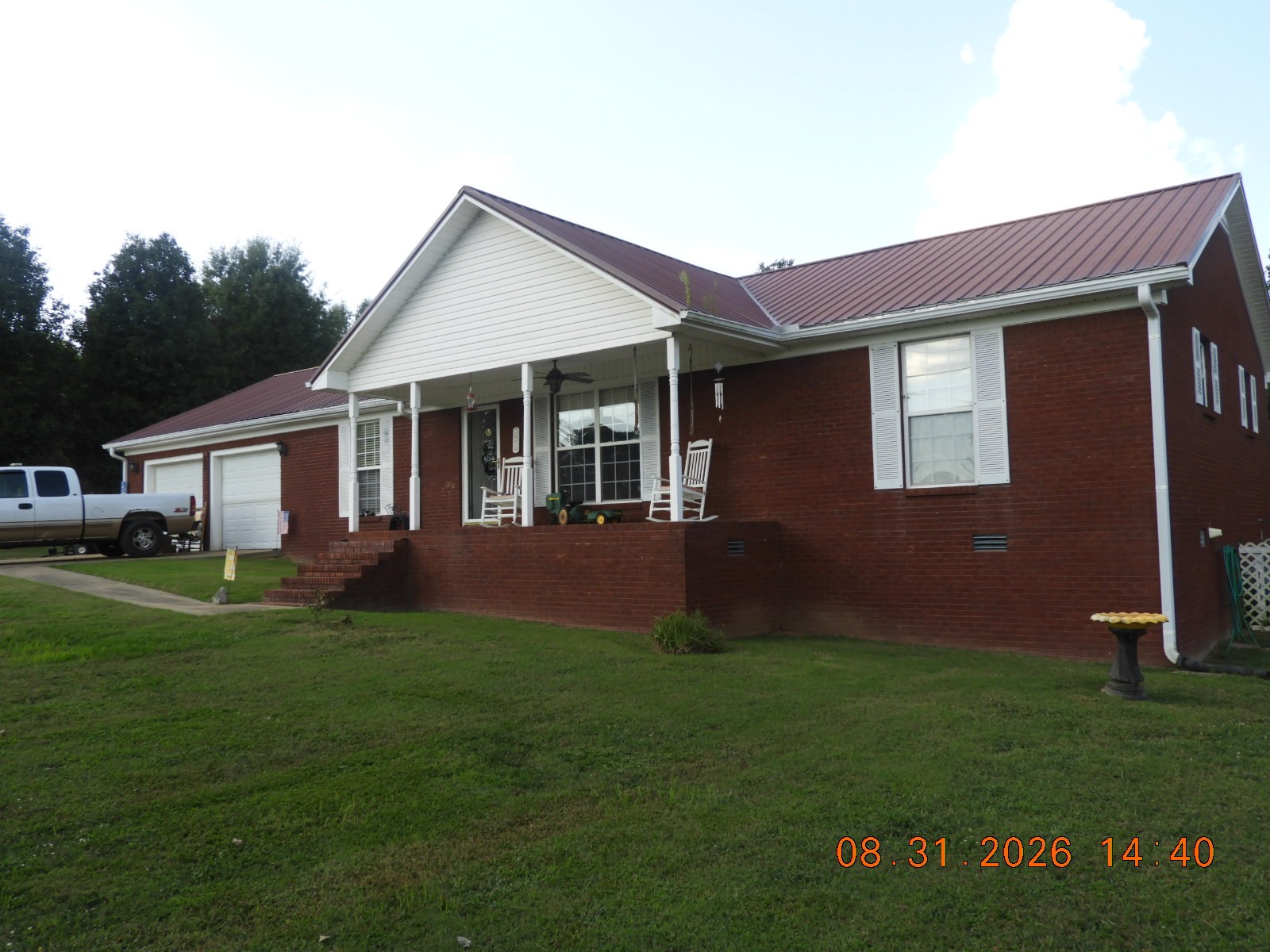 135 Crescentview Cutoff Rd Property Photo 2