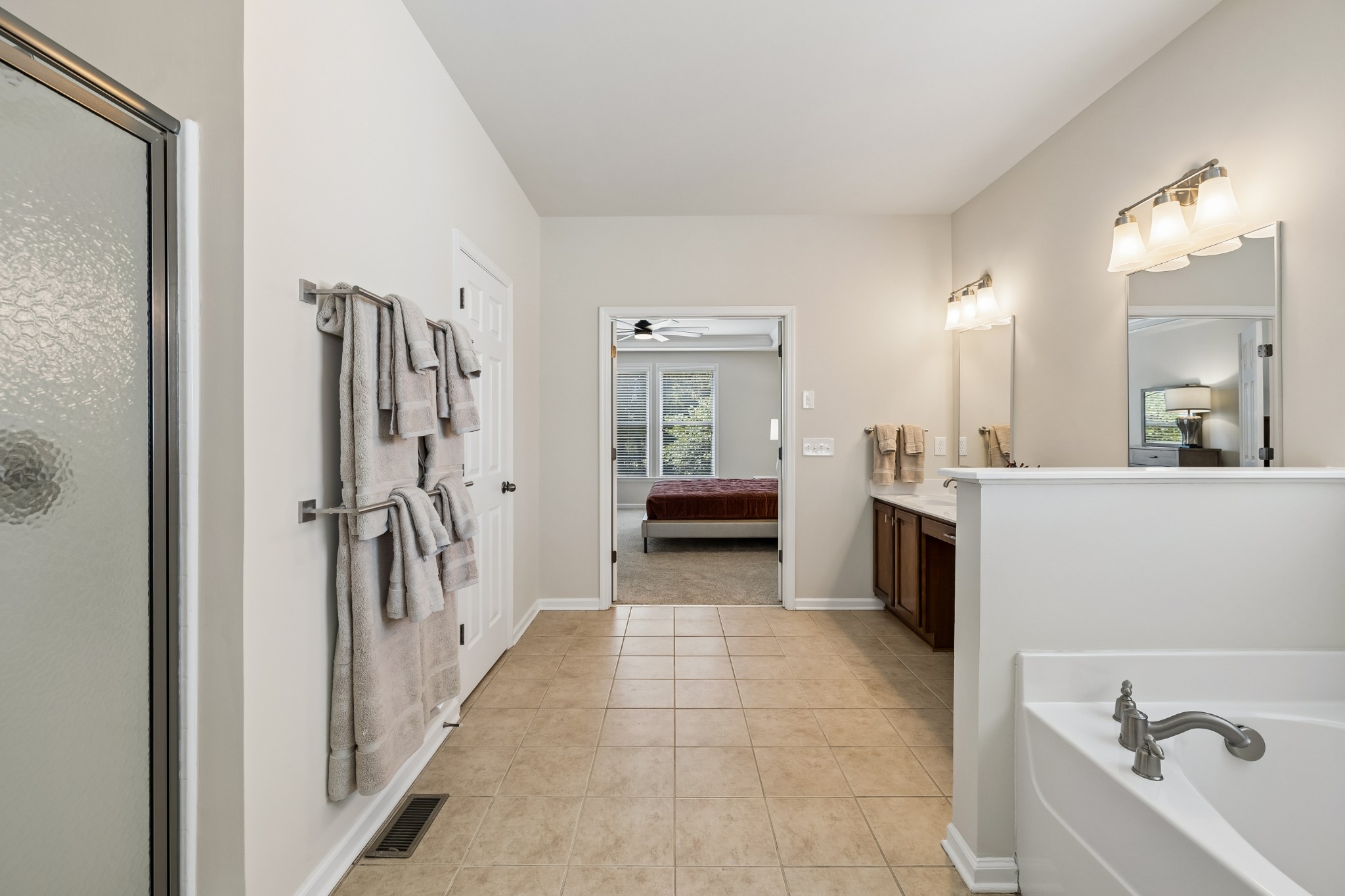 1053 Avery Trace Cir Property Photo 37