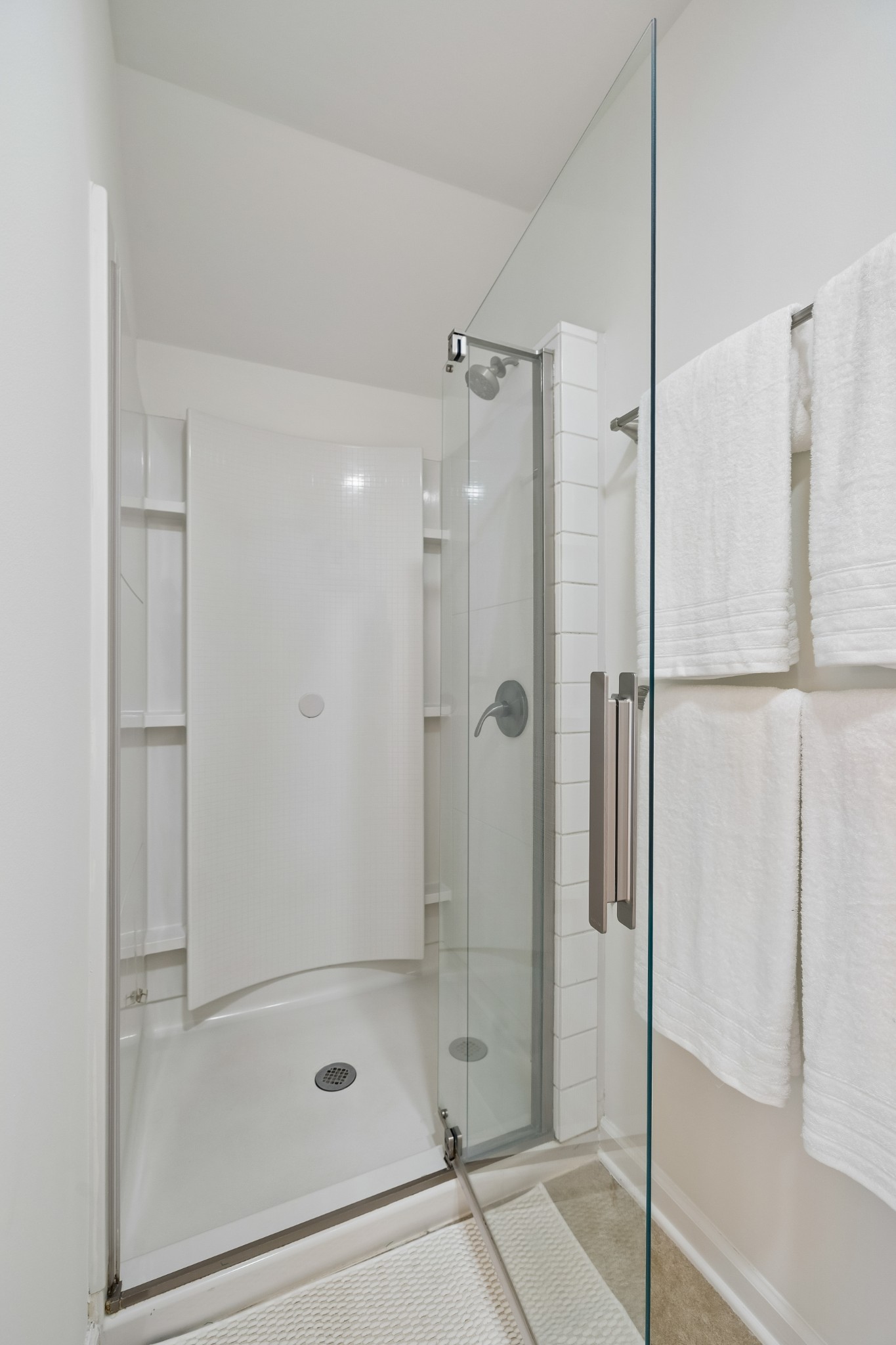 1053 Avery Trace Cir Property Photo 42