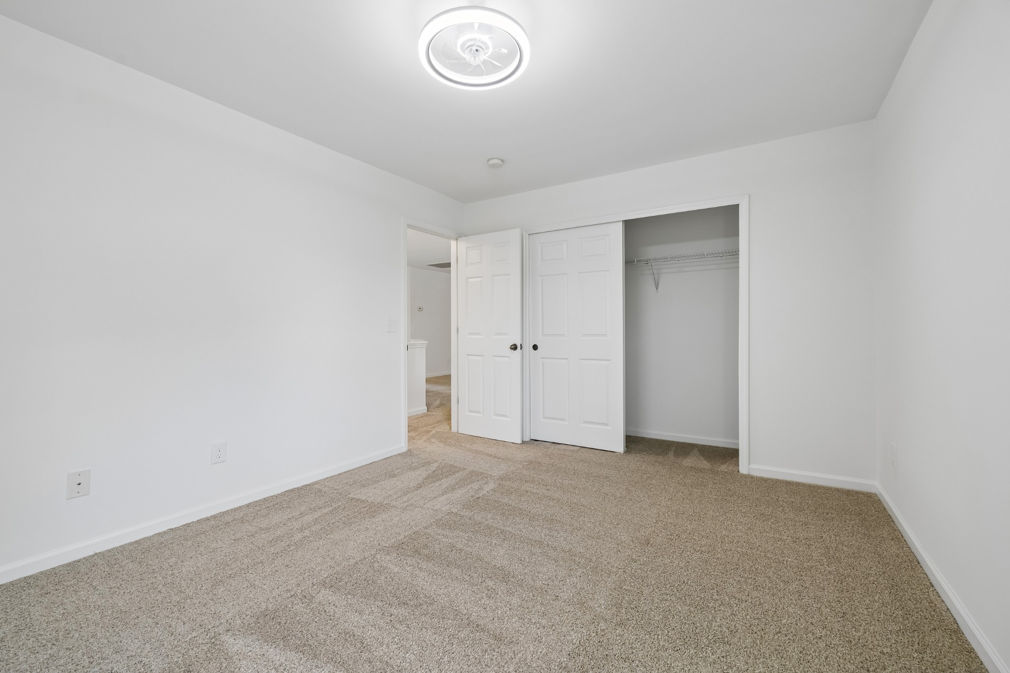 1053 Avery Trace Cir Property Photo 44