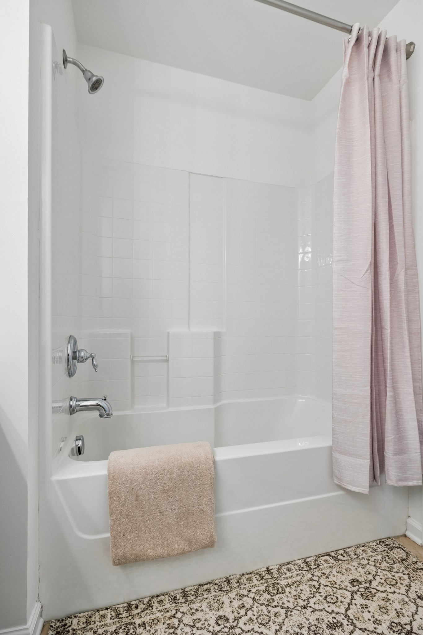 1053 Avery Trace Cir Property Photo 46