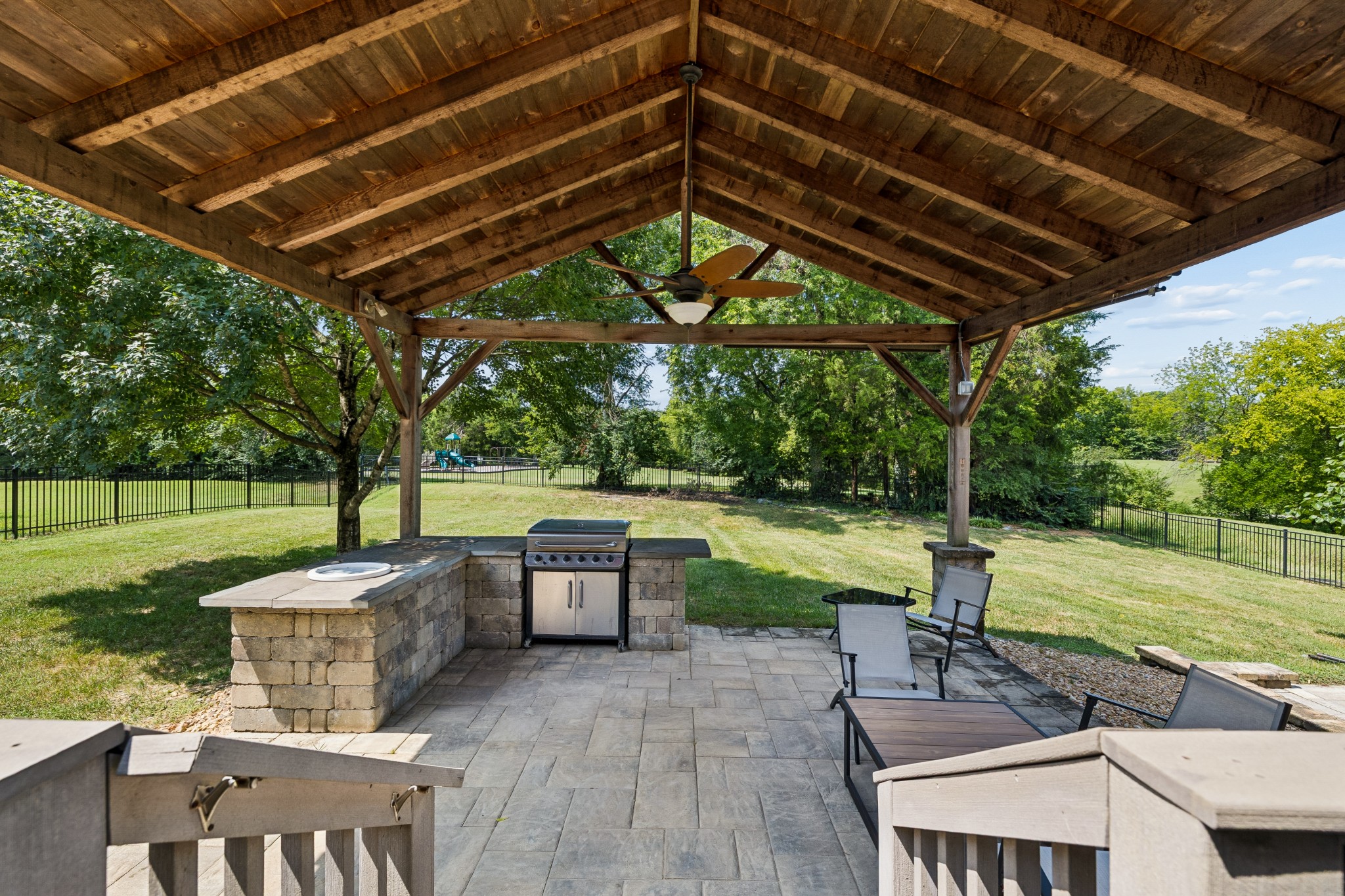 1053 Avery Trace Cir Property Photo 54