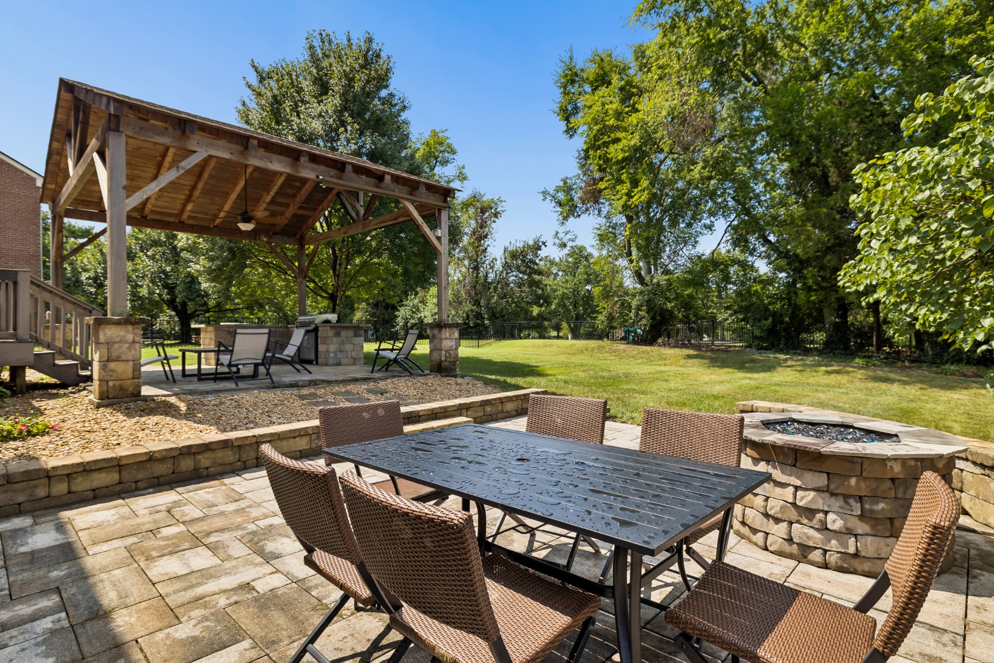 1053 Avery Trace Cir Property Photo 62