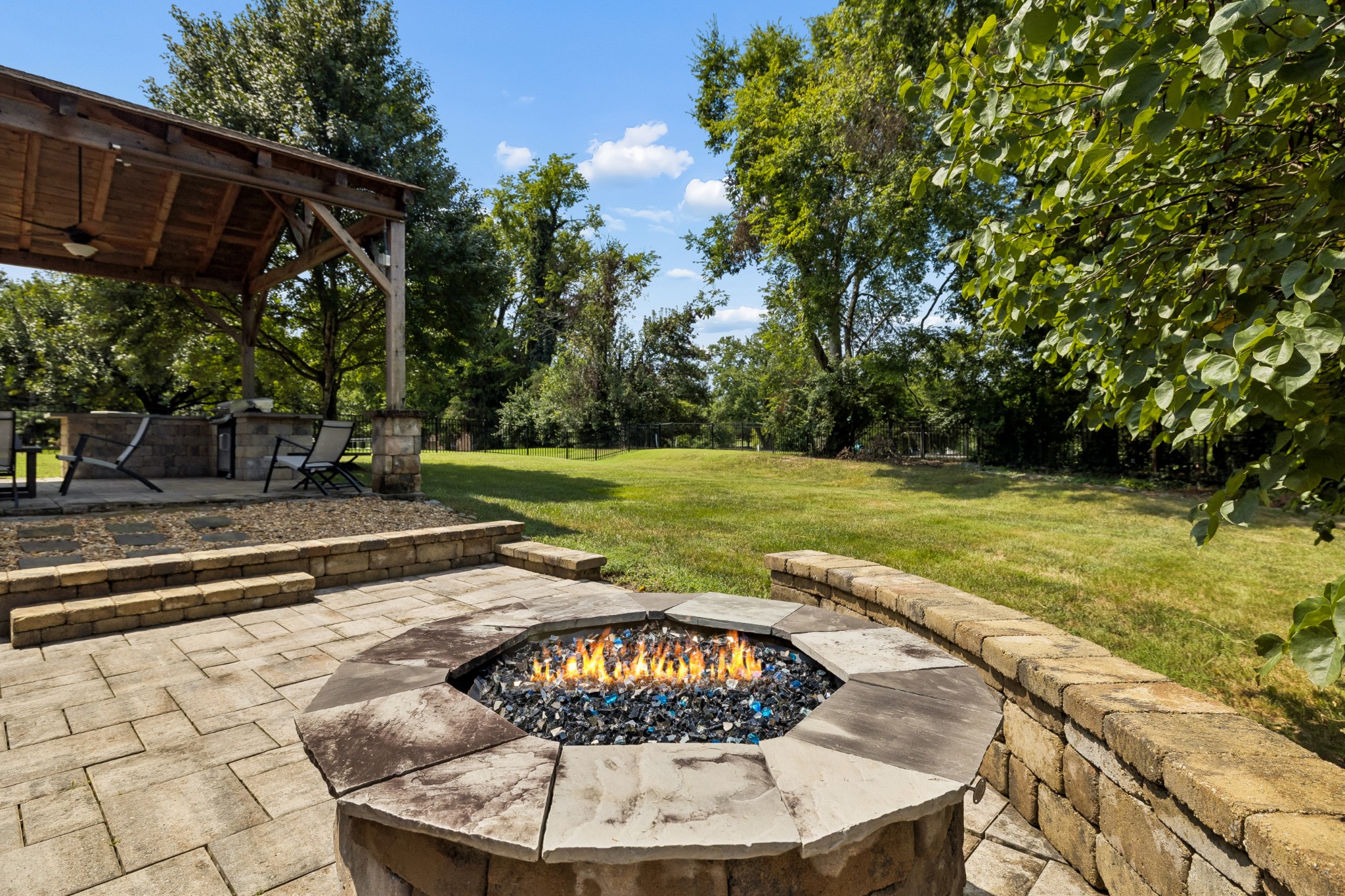 1053 Avery Trace Cir Property Photo 65