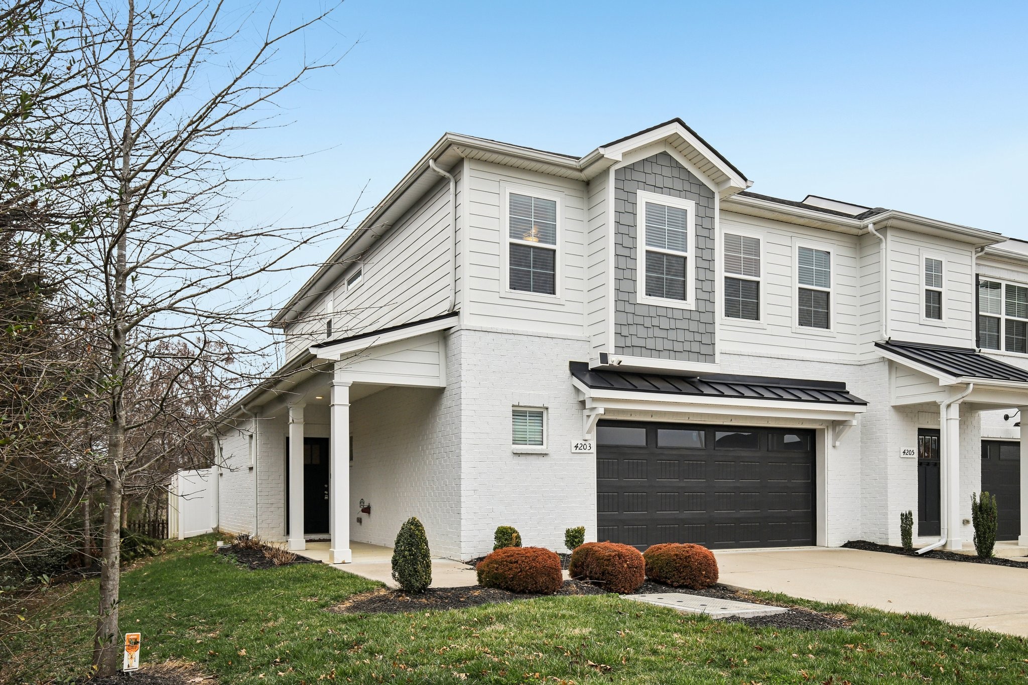 4203 Sarazen Ln Property Photo 1