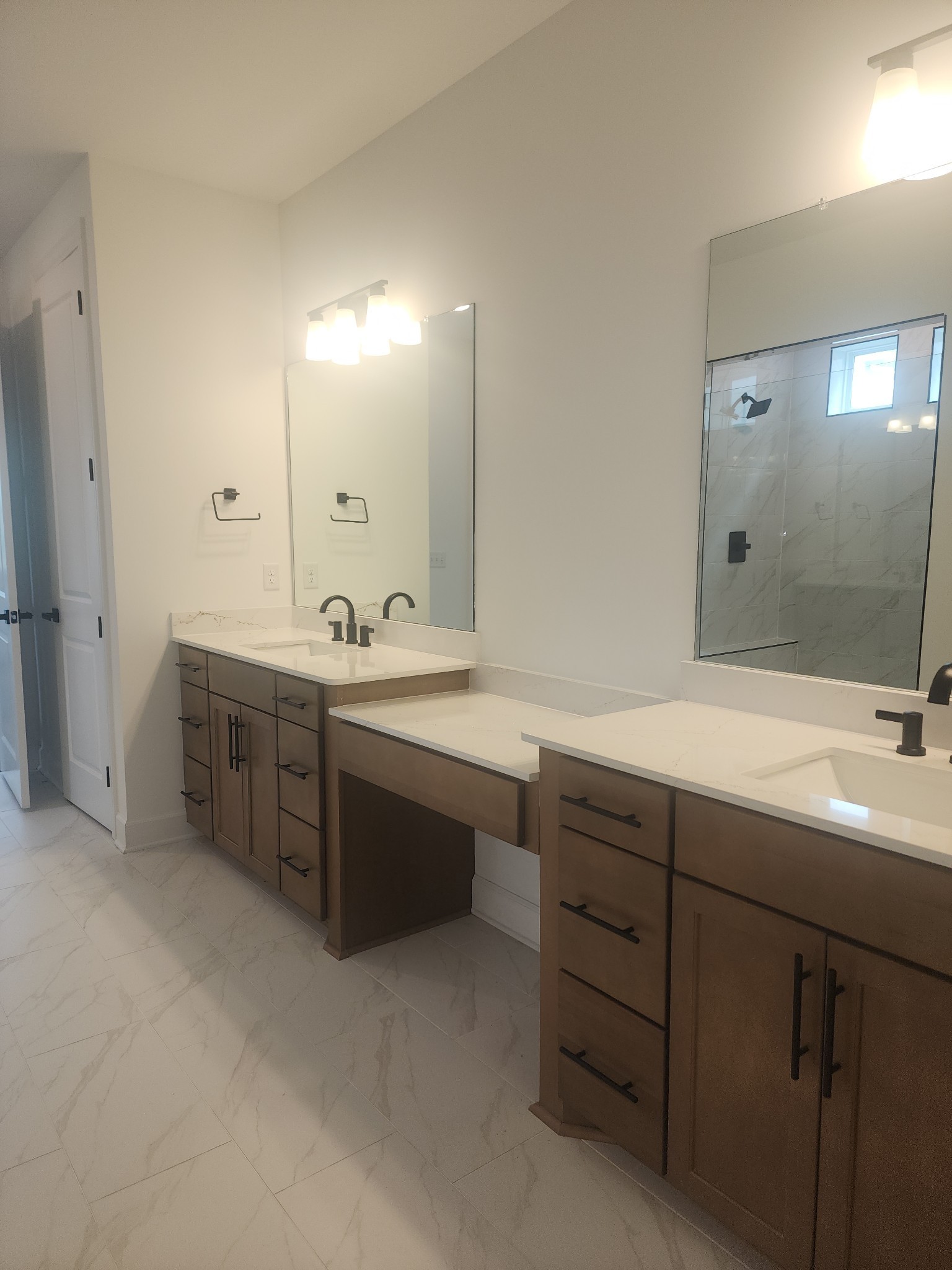 132 West Cassa Way Property Photo 18