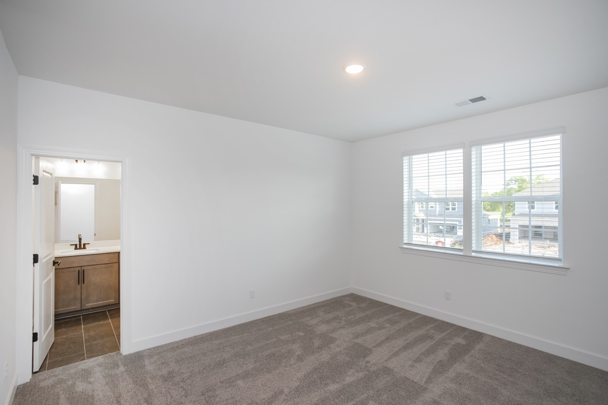 132 West Cassa Way Property Photo 44