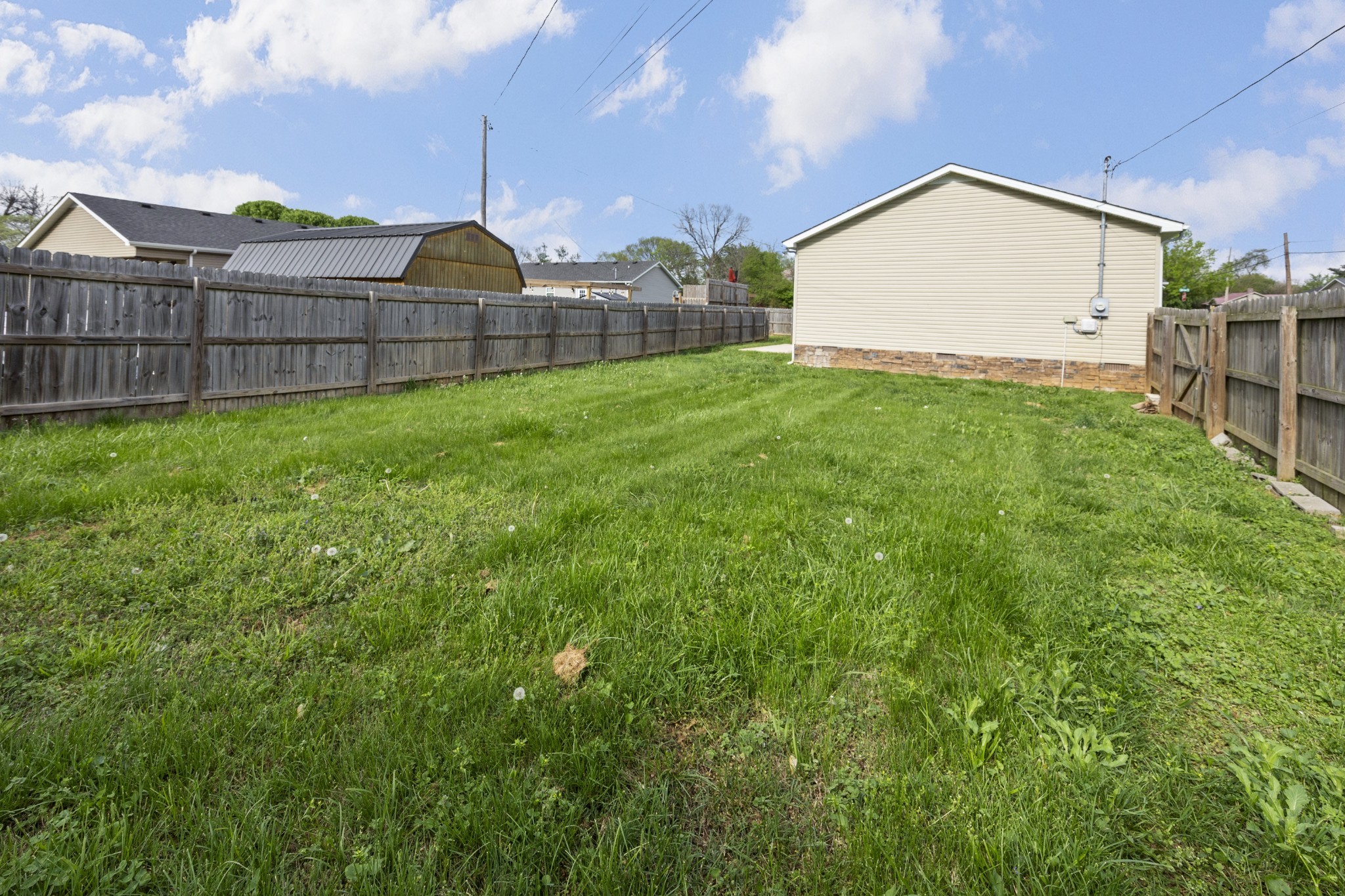 406 Cherry St Property Photo 23