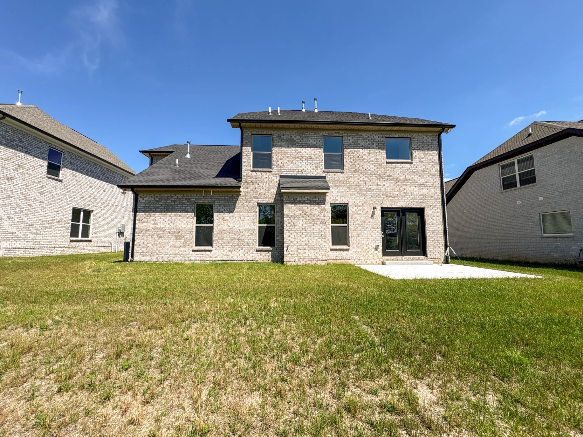 112 Harlinsdale Blvd Property Photo 4