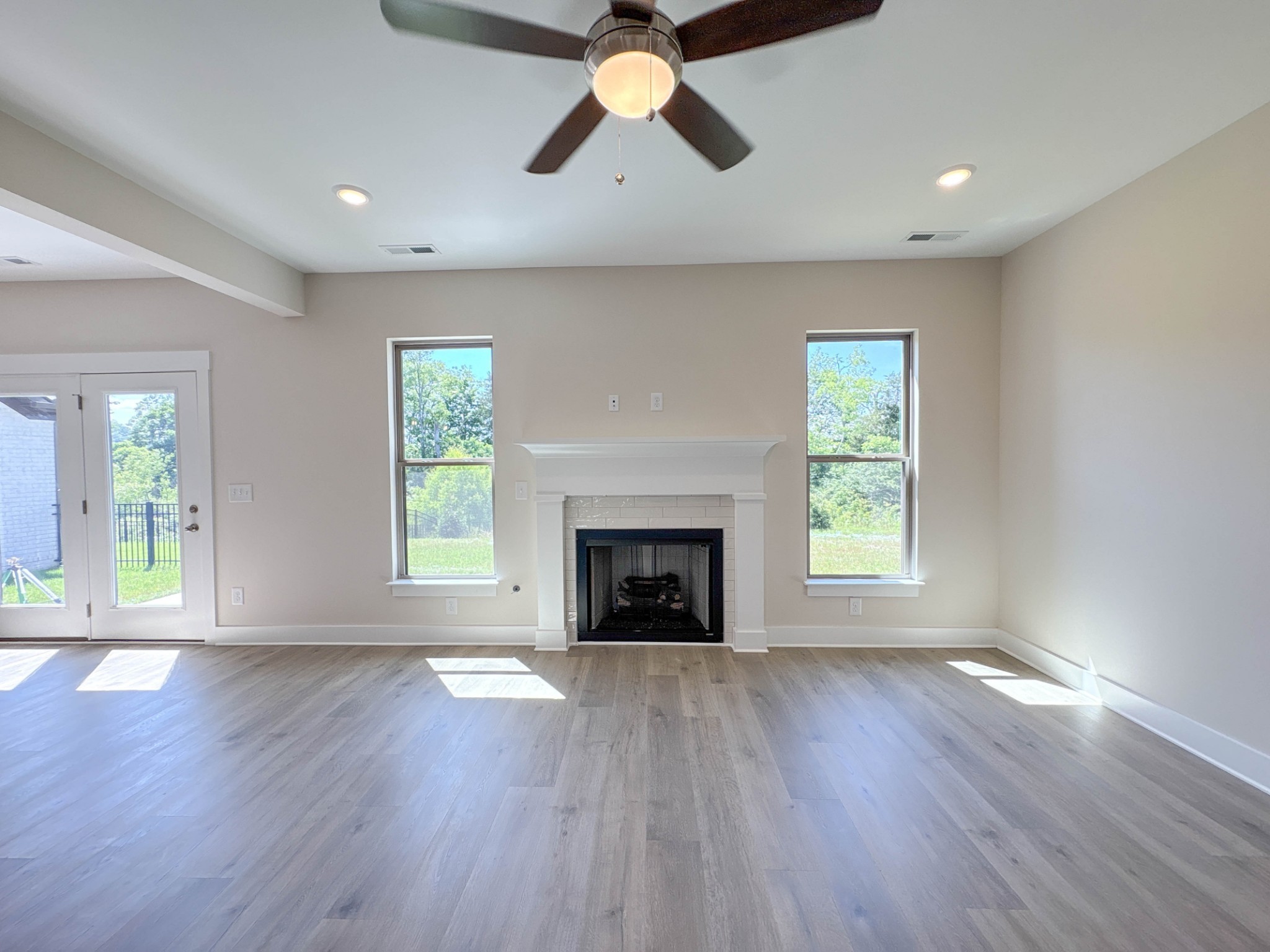 112 Harlinsdale Blvd Property Photo 14