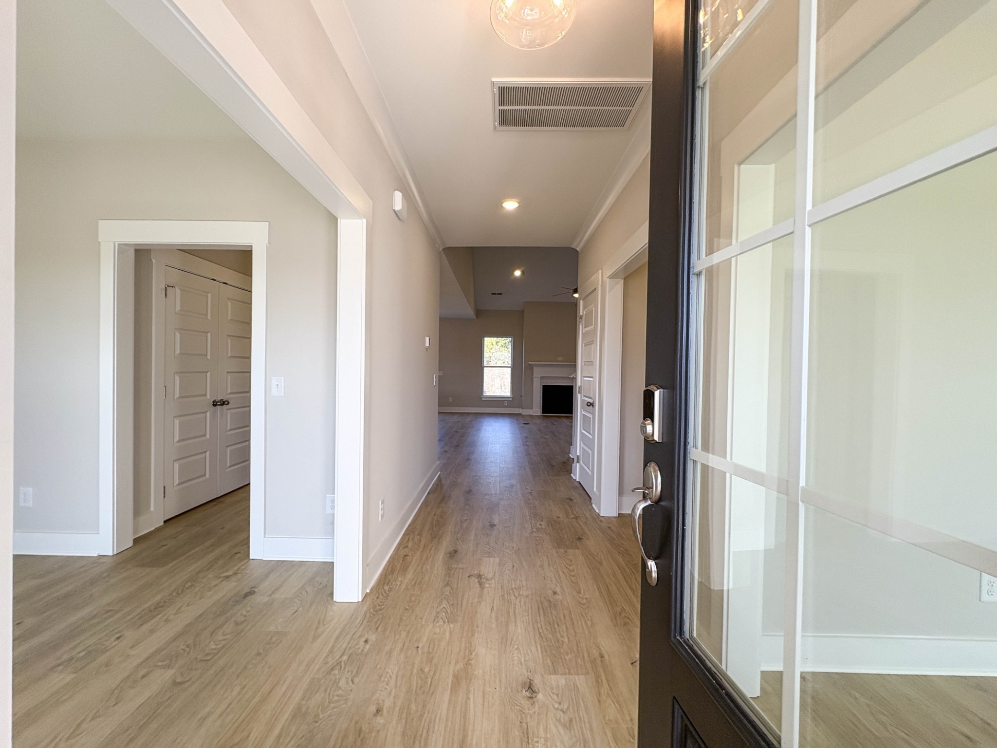 205 Settlers Way Property Photo 3