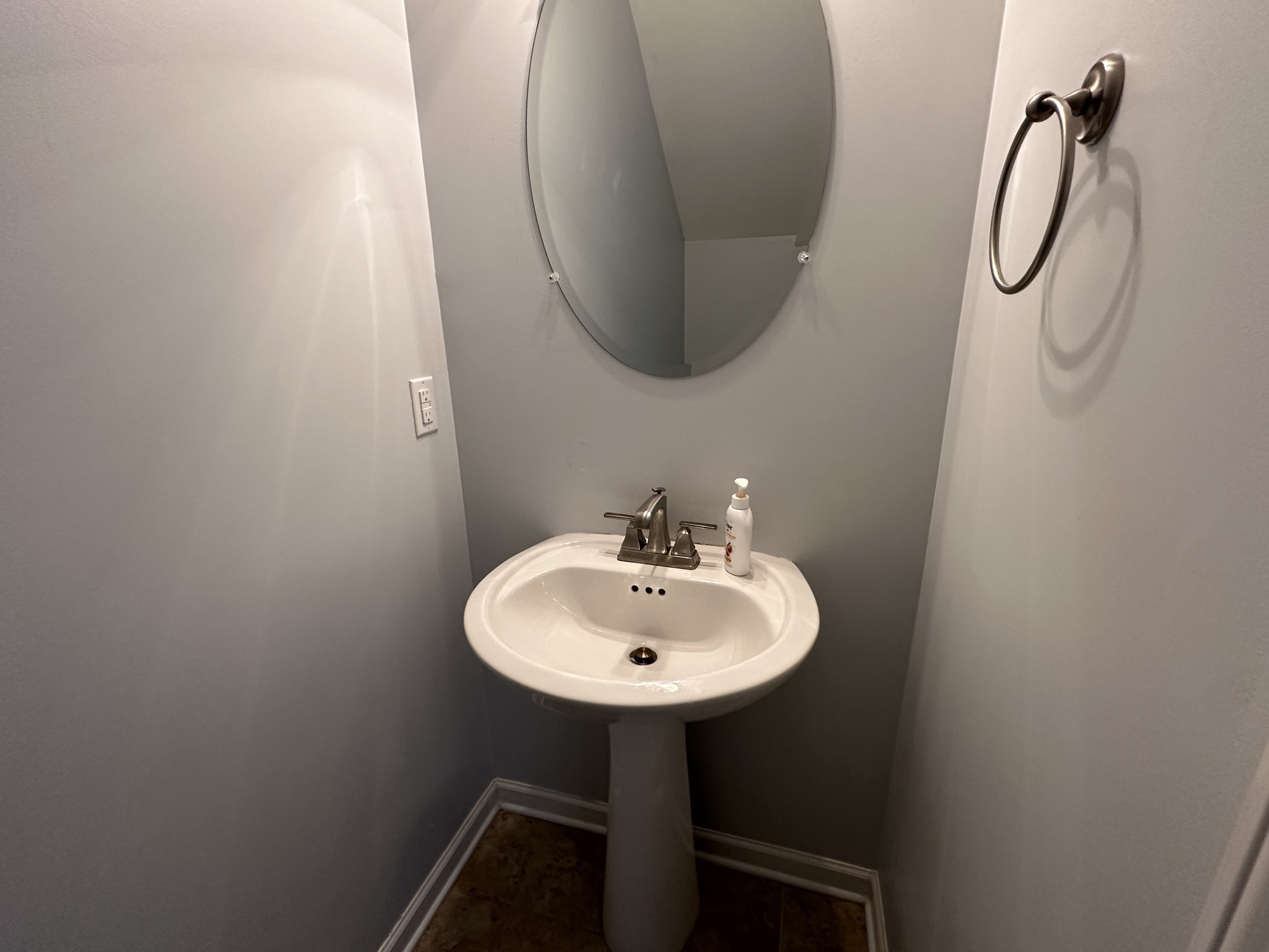 220 Jenna Lee Cir Property Photo 8