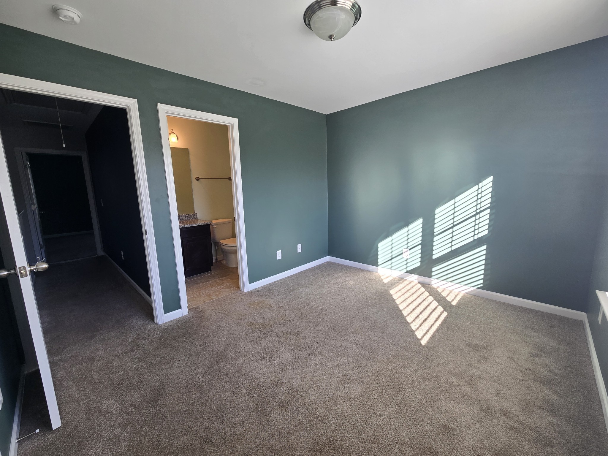 220 Jenna Lee Cir Property Photo 9