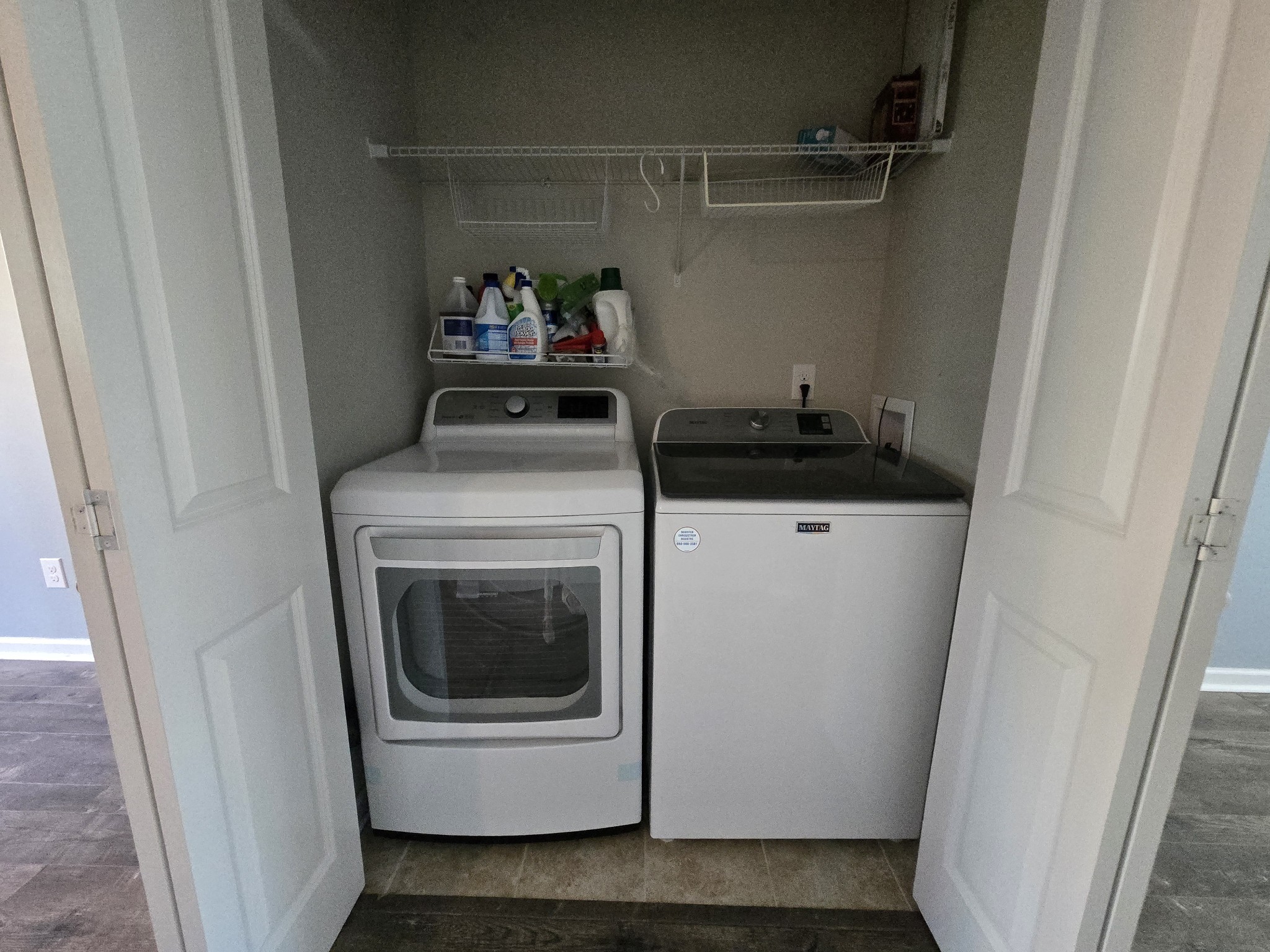 220 Jenna Lee Cir Property Photo 15