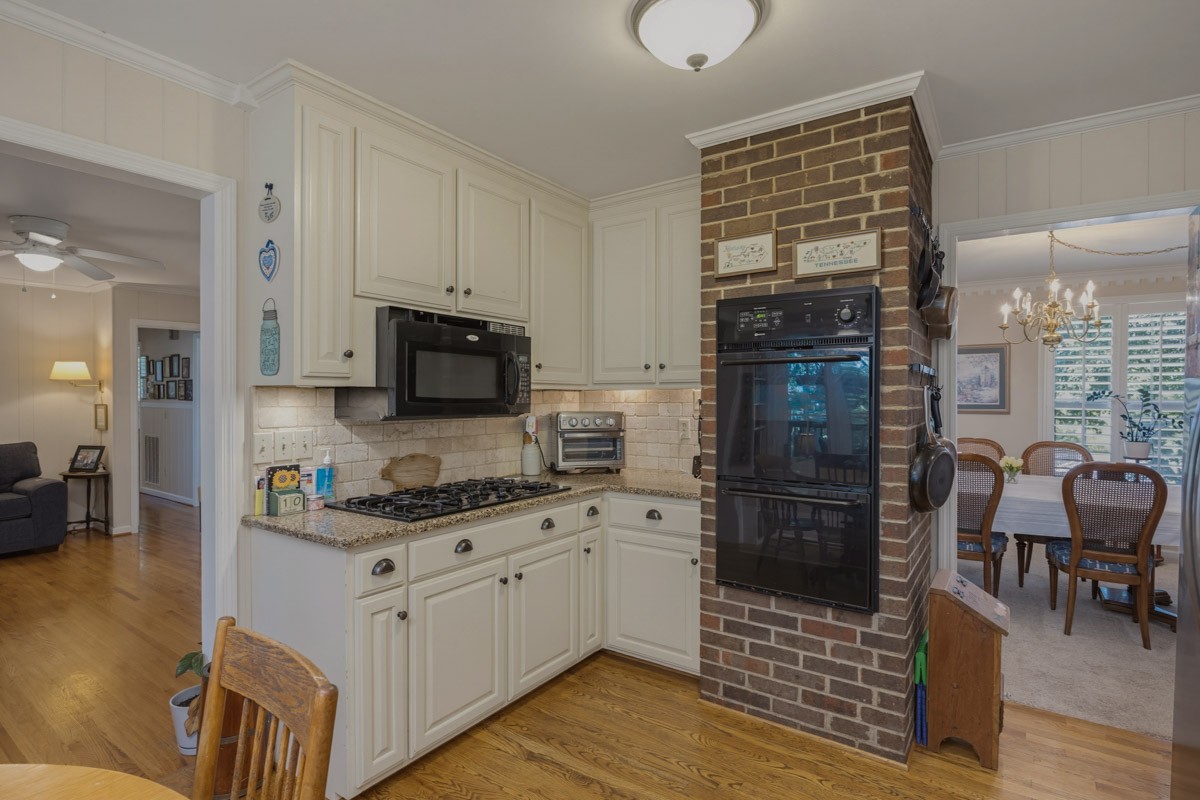 8417 Merrymount Dr Property Photo 19