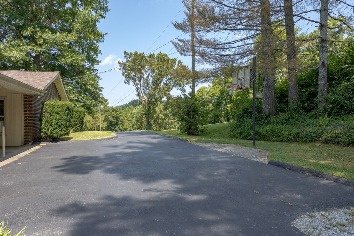 8417 Merrymount Dr Property Photo 52