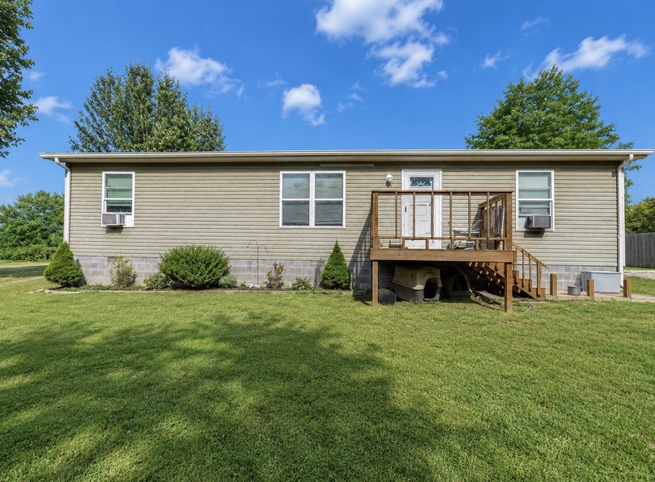 117 Windy Cut St Property Photo 1
