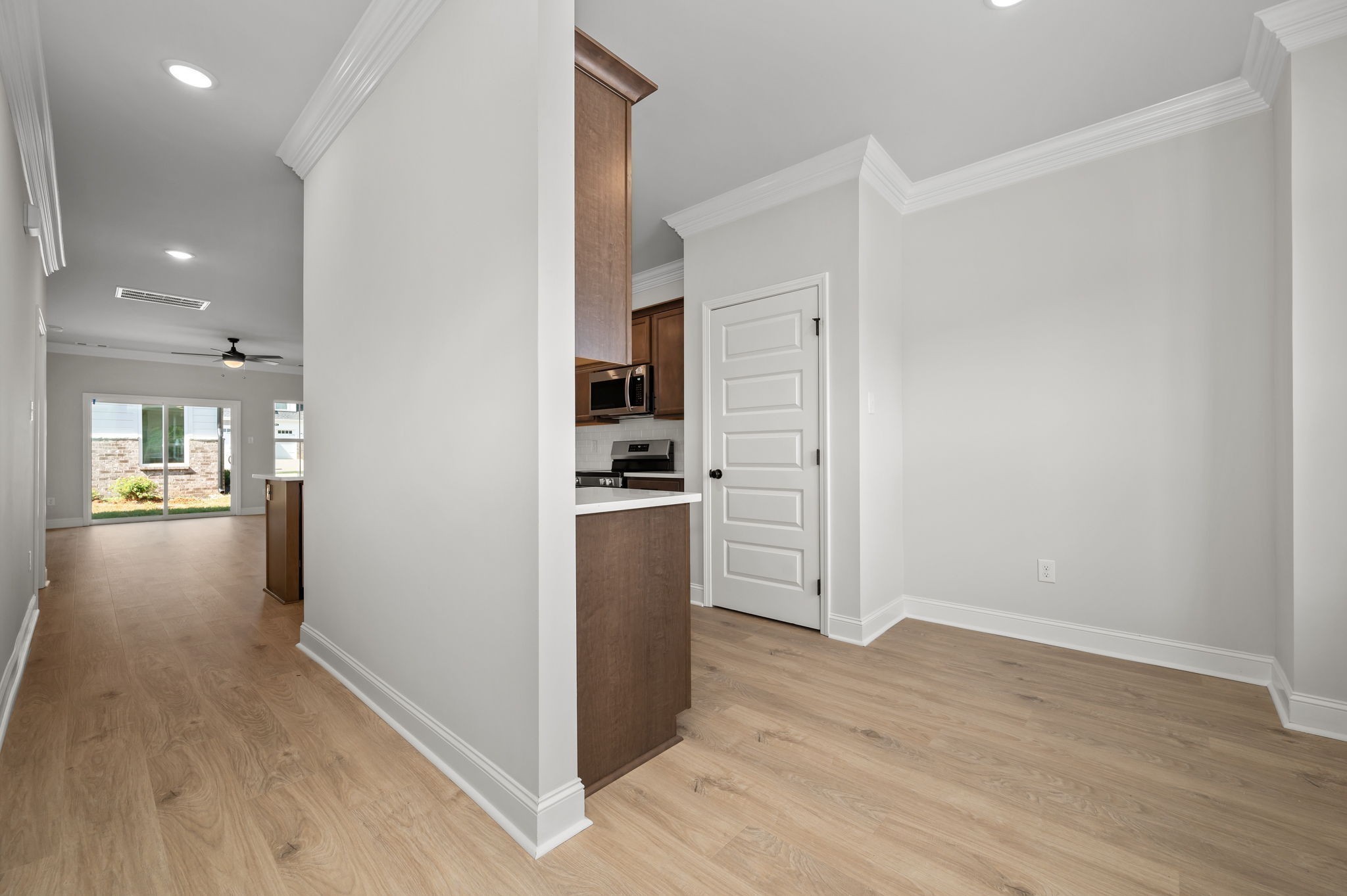 529 Rohan Drive Property Photo 3