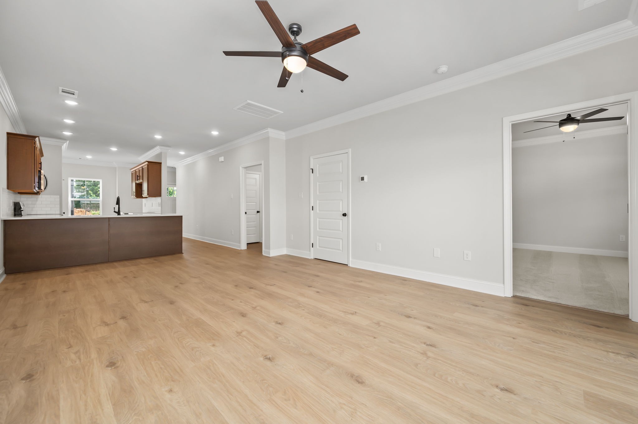 529 Rohan Drive Property Photo 8