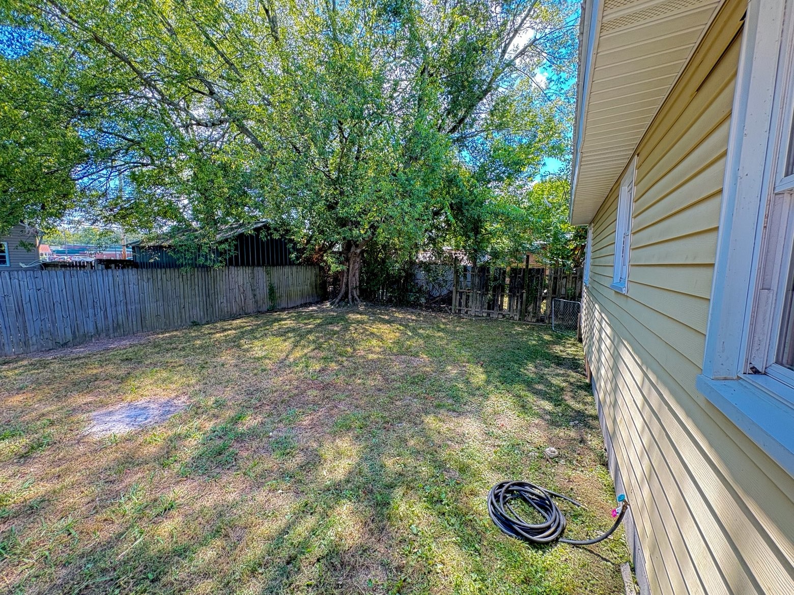 311 Madison St Property Photo 15