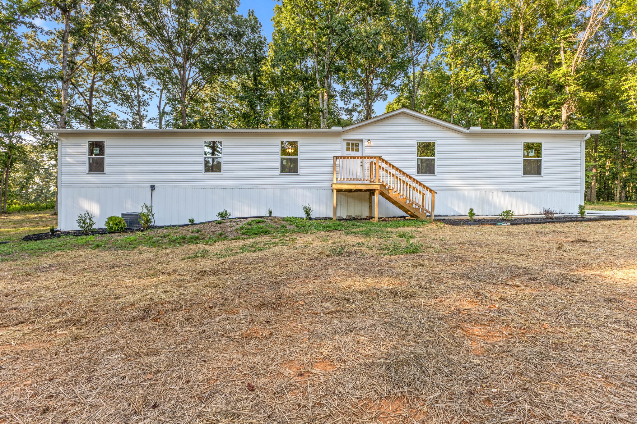 2904 Gause Rd Property Photo 1