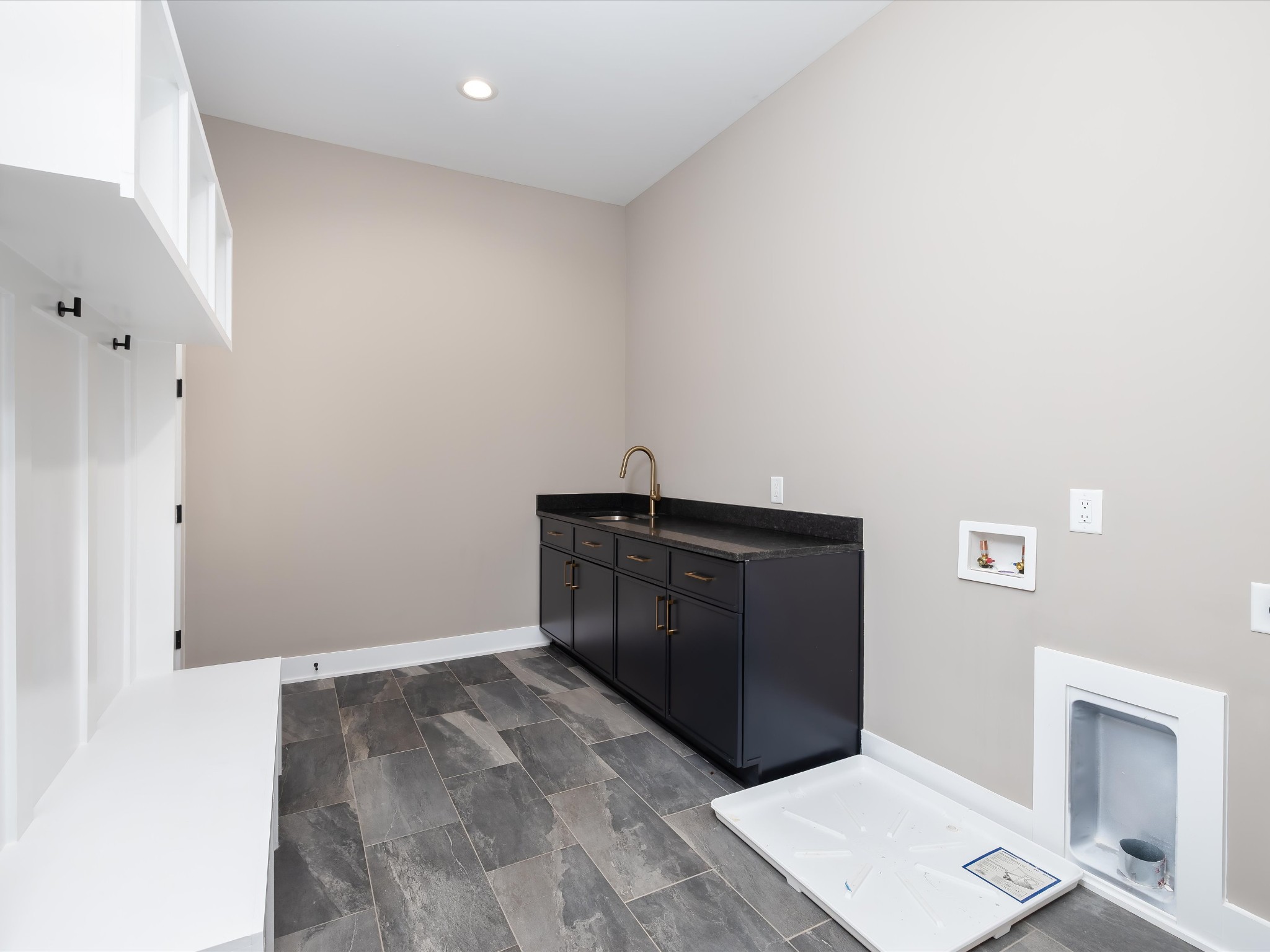 3207c Long Blvd Property Photo 22