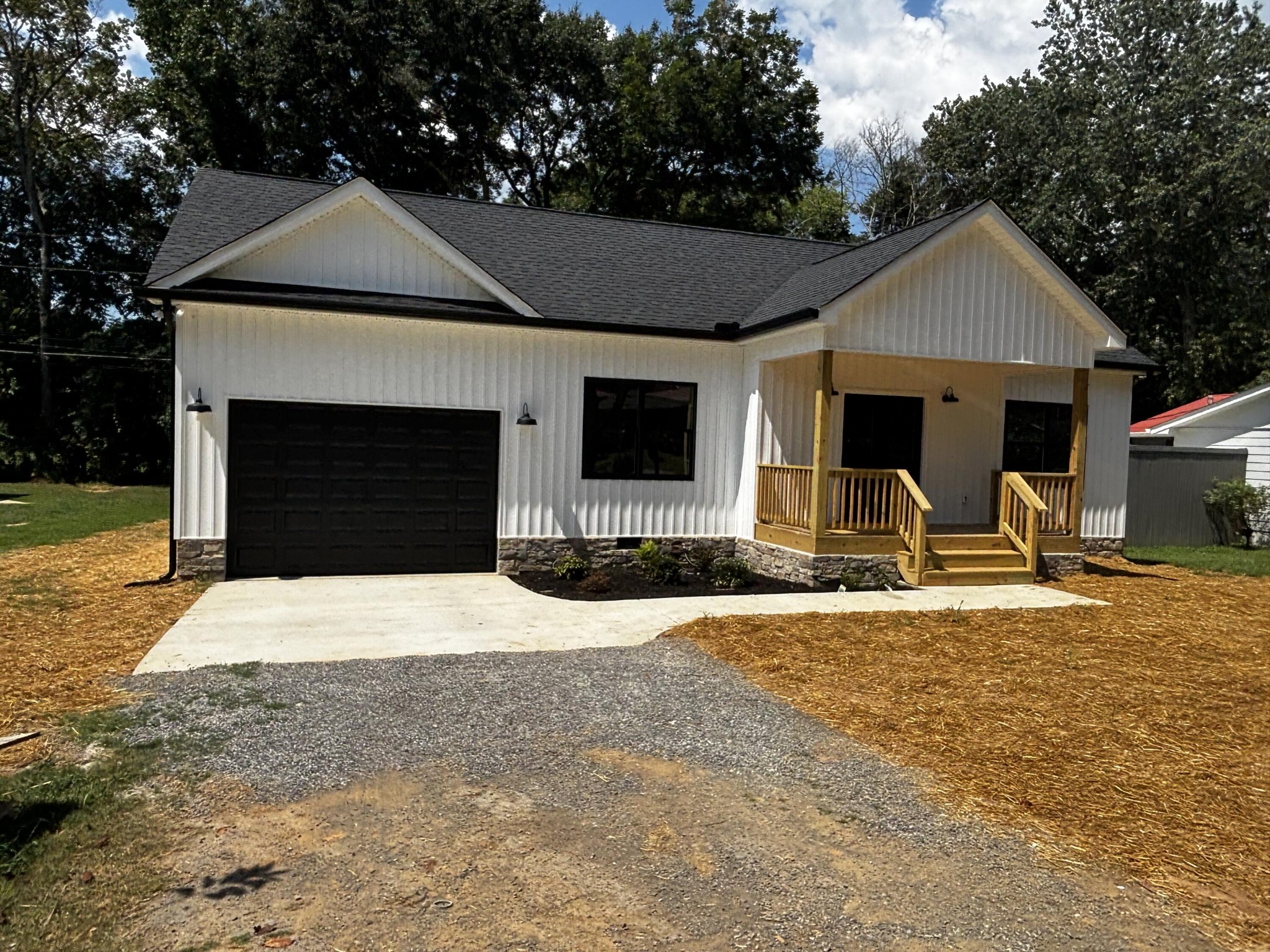 190 Woodmont Drive Property Photo 1