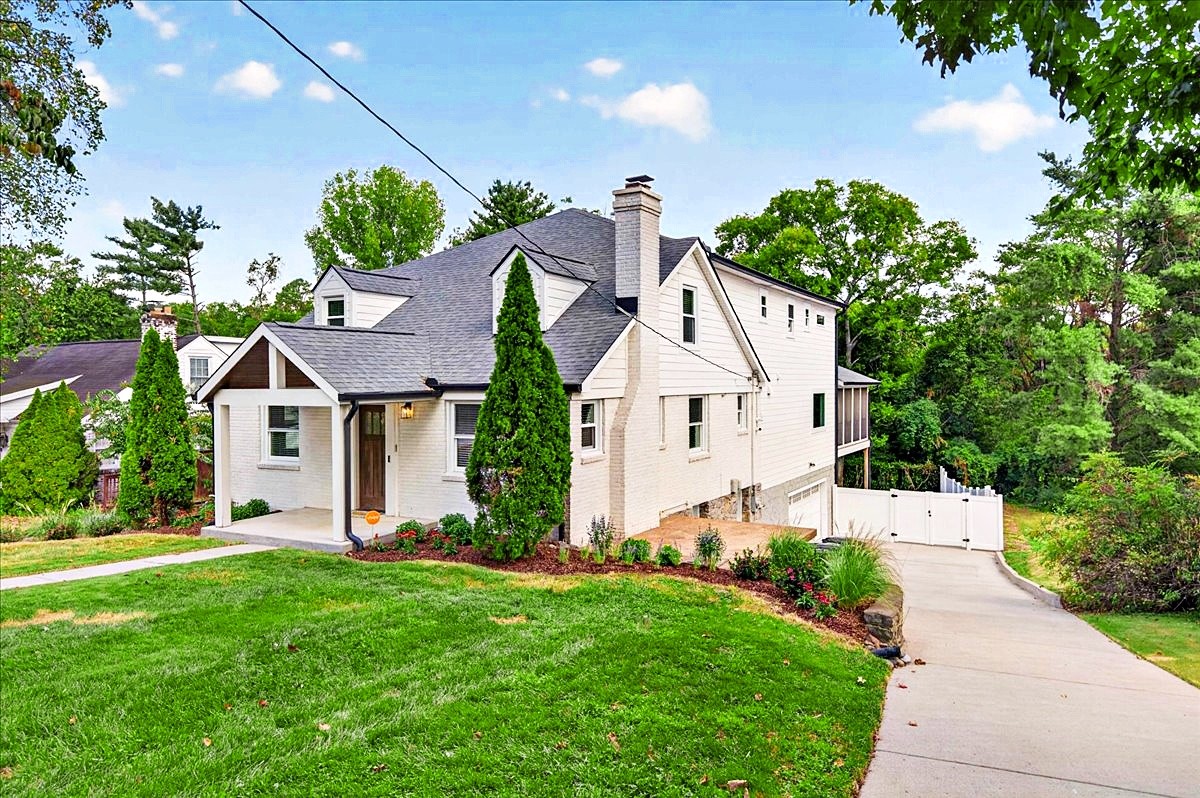 1014 Battlefield Dr