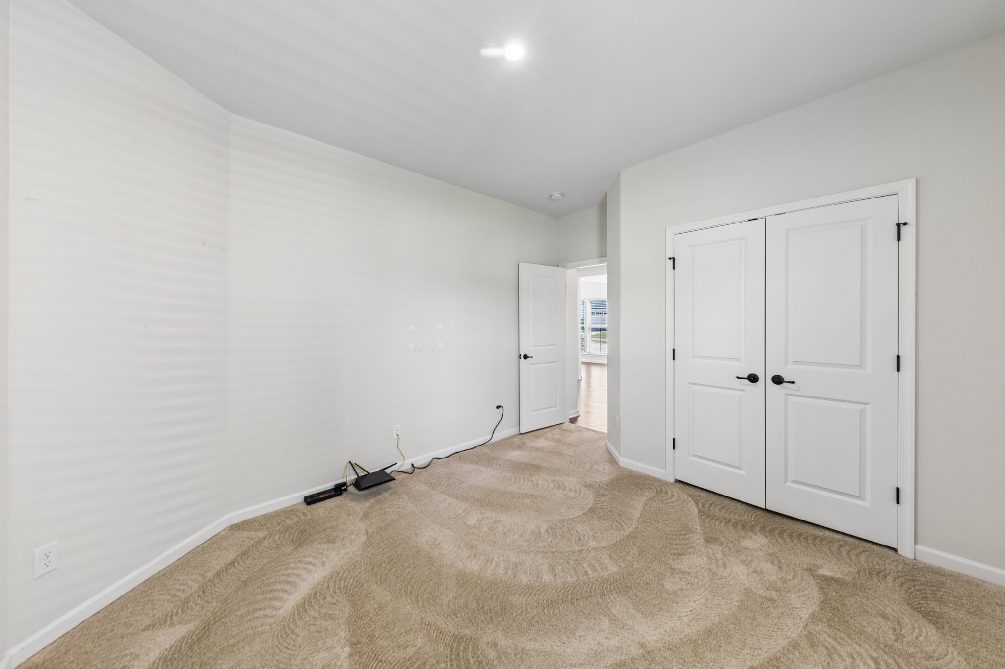 6910 Wellsford Ln Property Photo 14