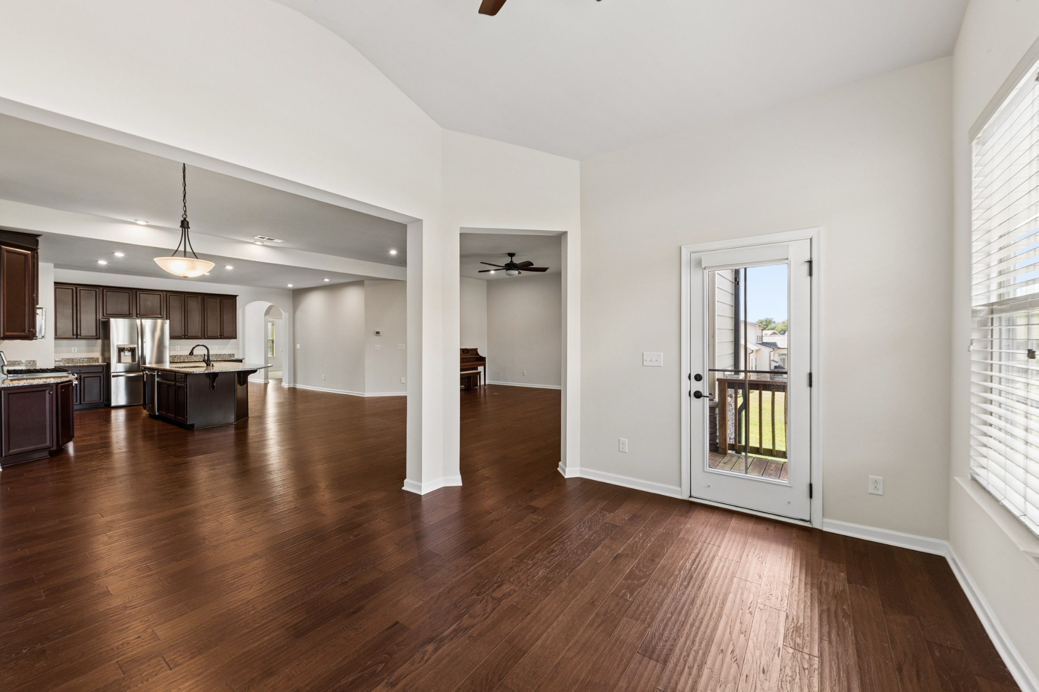 6910 Wellsford Ln Property Photo 21