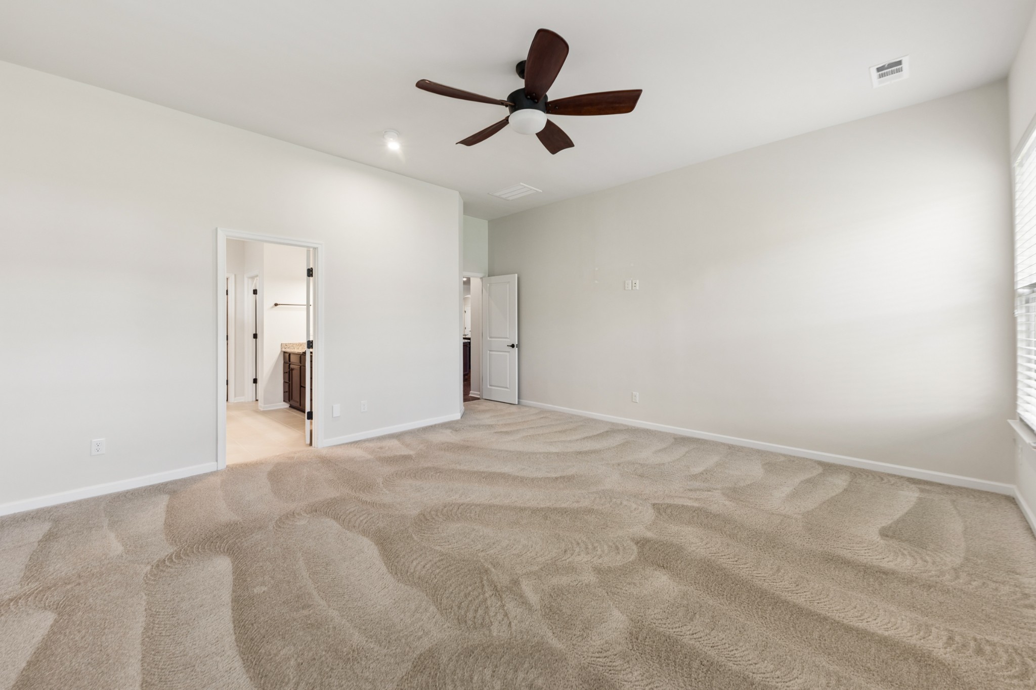 6910 Wellsford Ln Property Photo 27